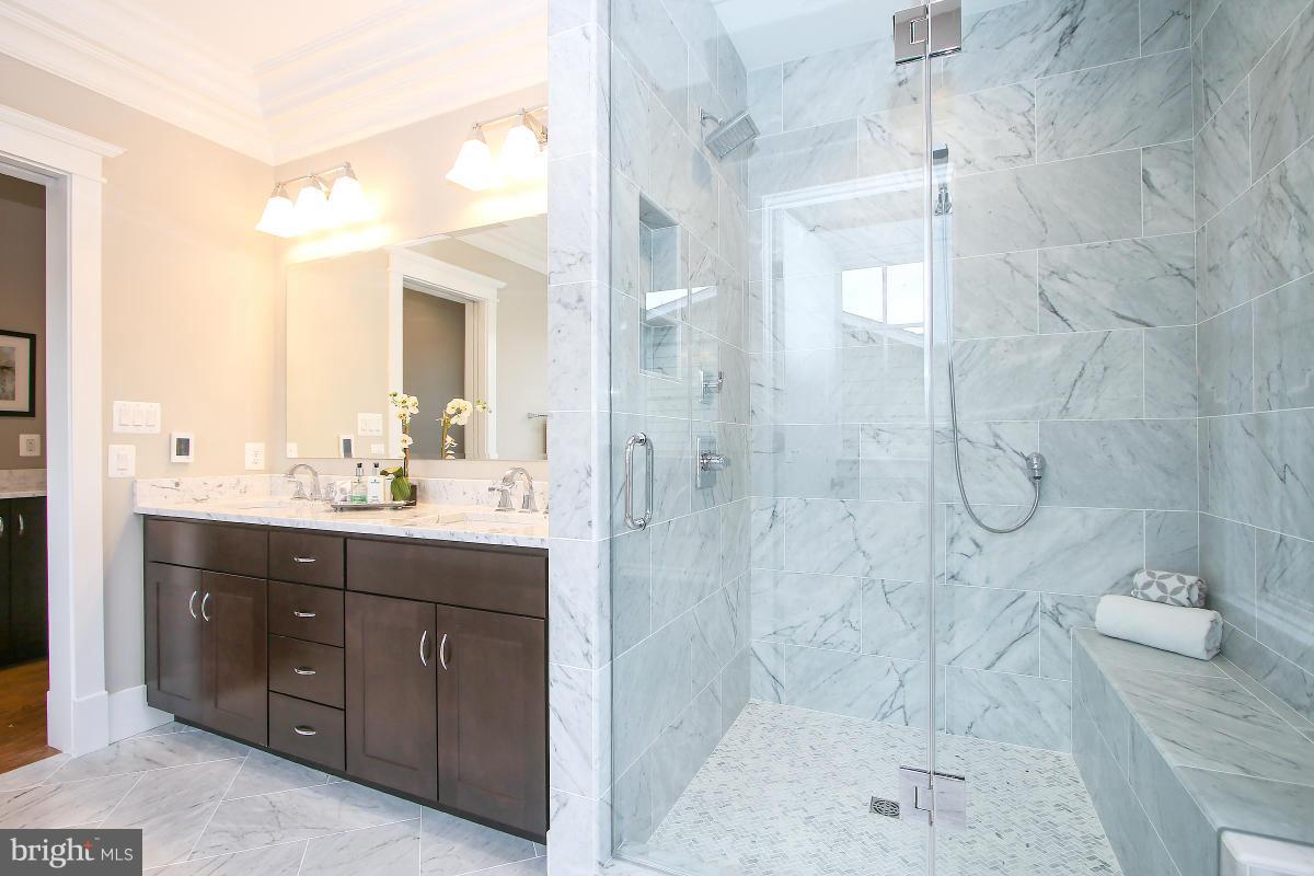 GLENBROOK VILLAGE - Residential