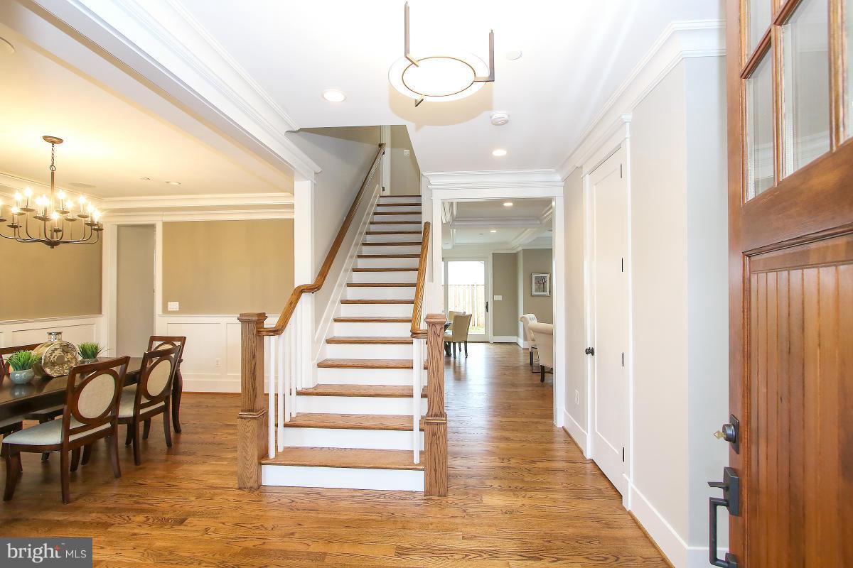 GLENBROOK VILLAGE - Residential