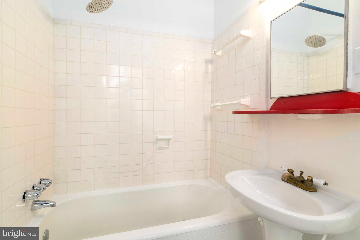 GERMANTOWN - Residential