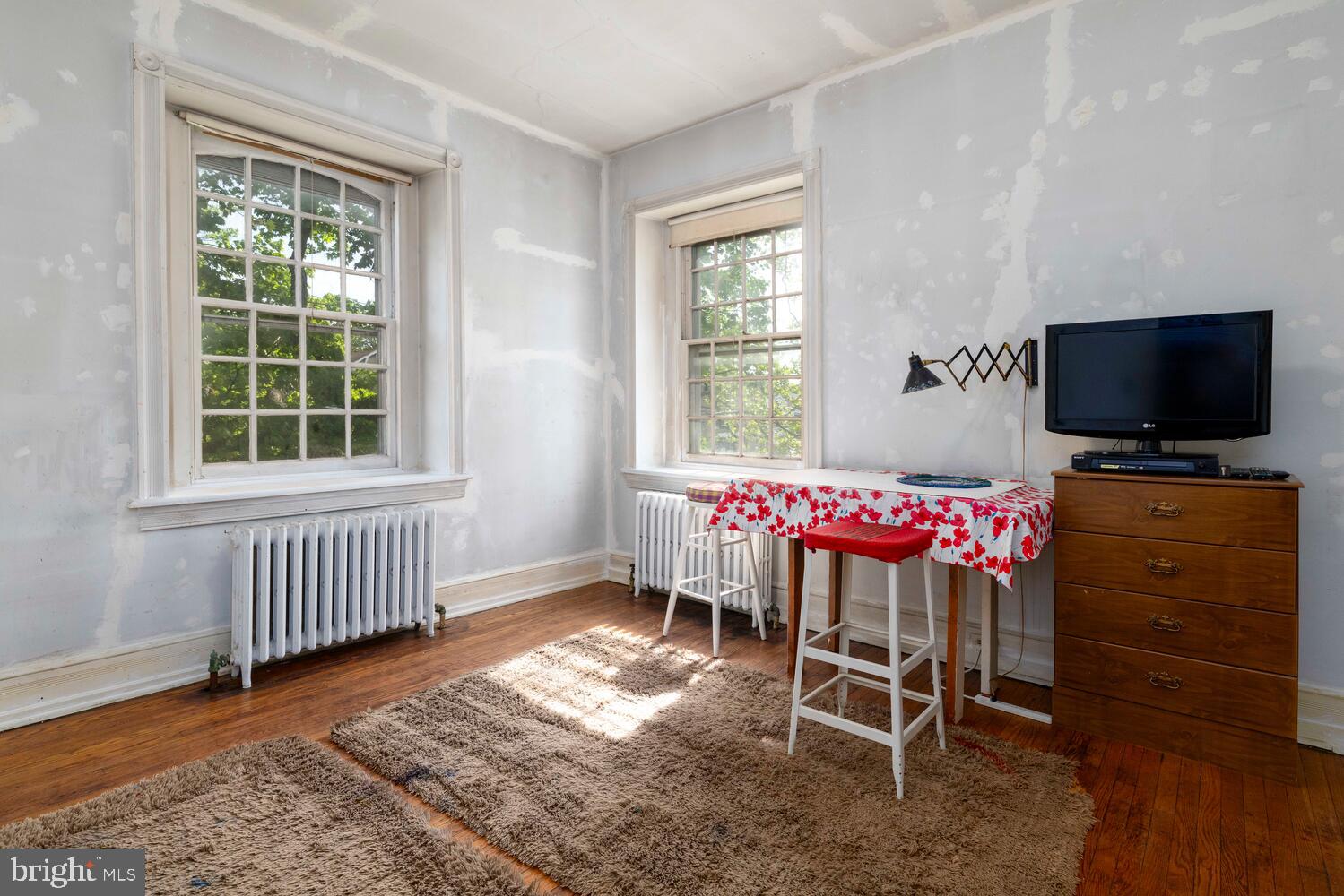 GERMANTOWN - Residential