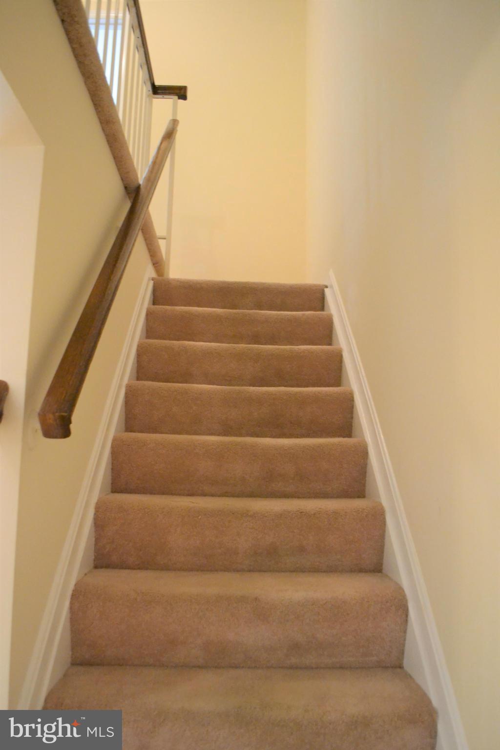 HUNTER VILLAGE - Residential Lease