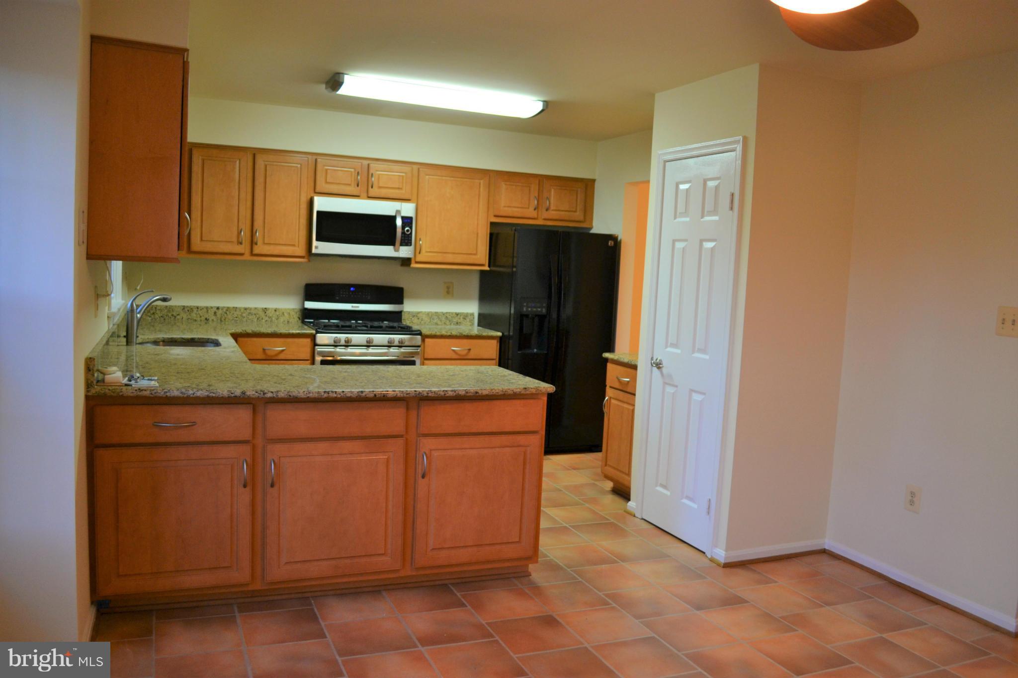 HUNTER VILLAGE - Residential Lease