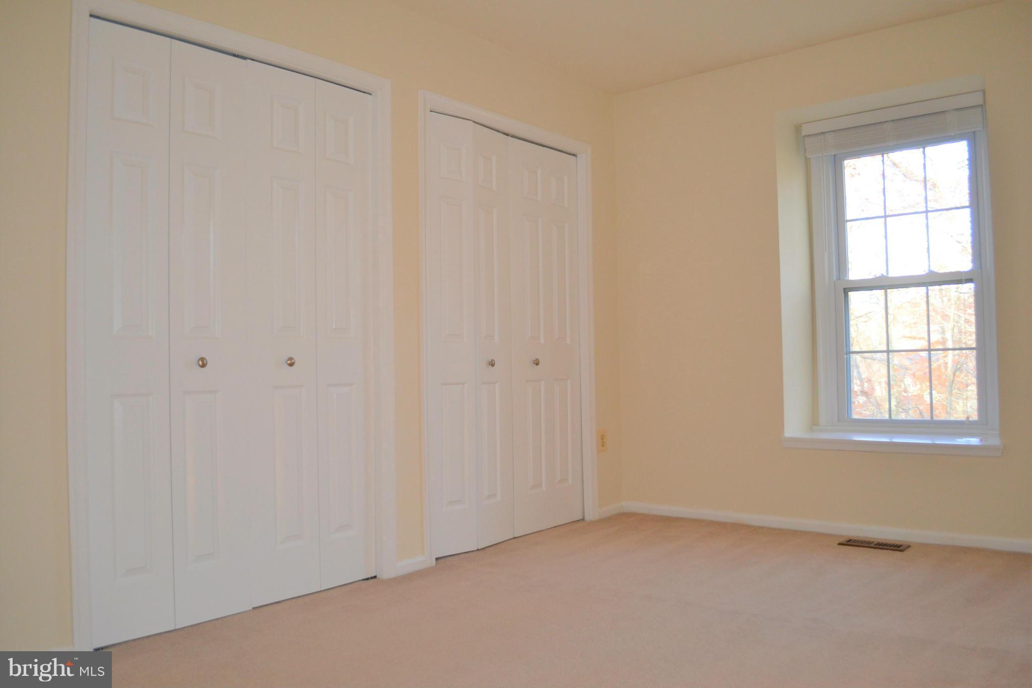 HUNTER VILLAGE - Residential Lease