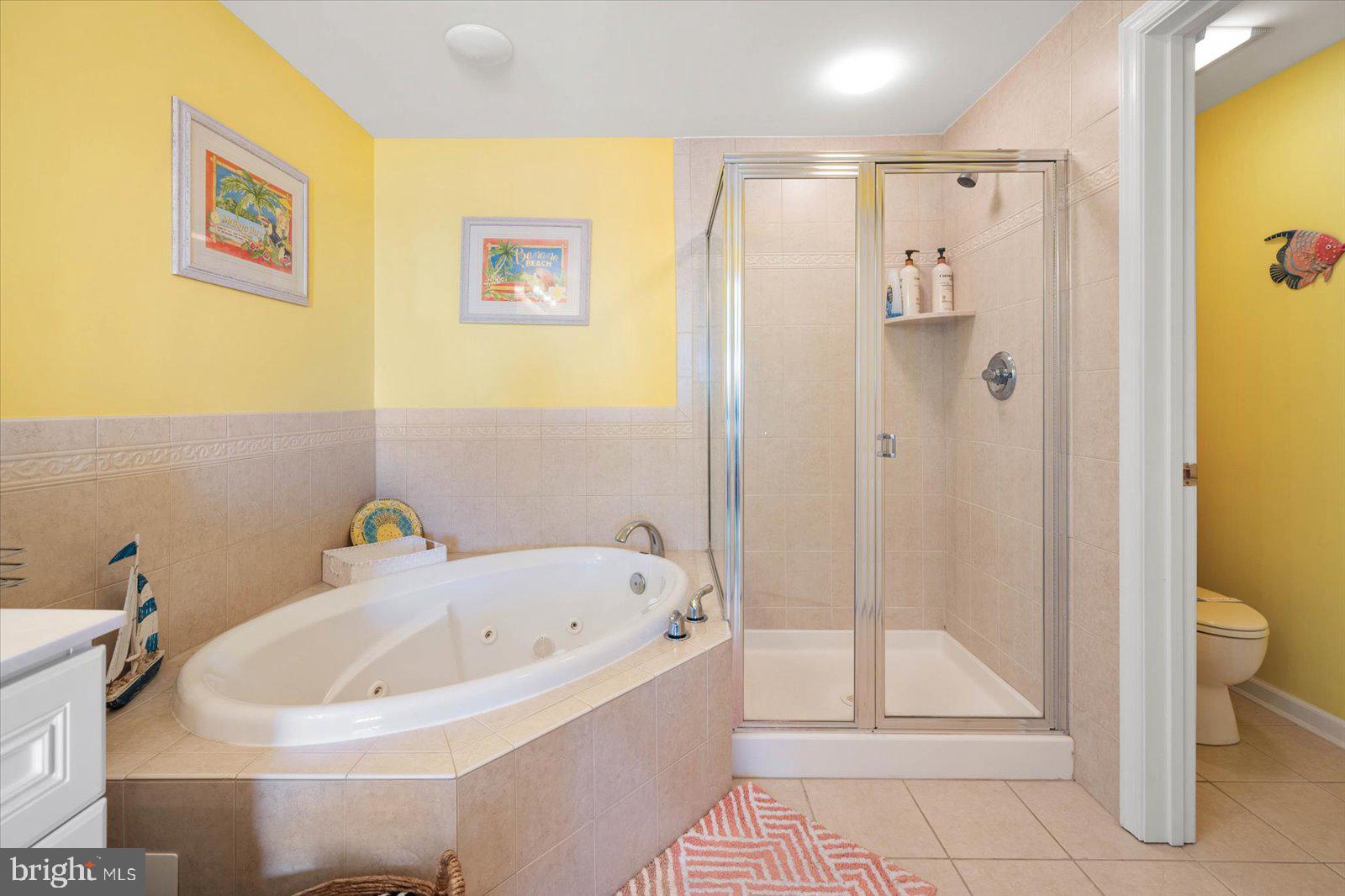 HARBOUR LIGHT CONDOS - Residential