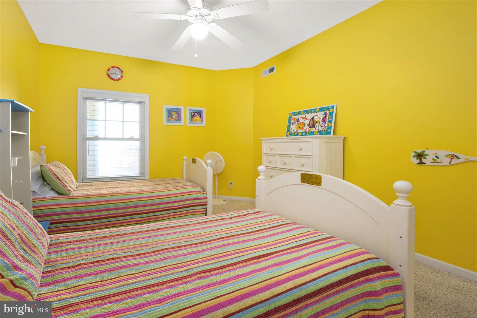 HARBOUR LIGHT CONDOS - Residential