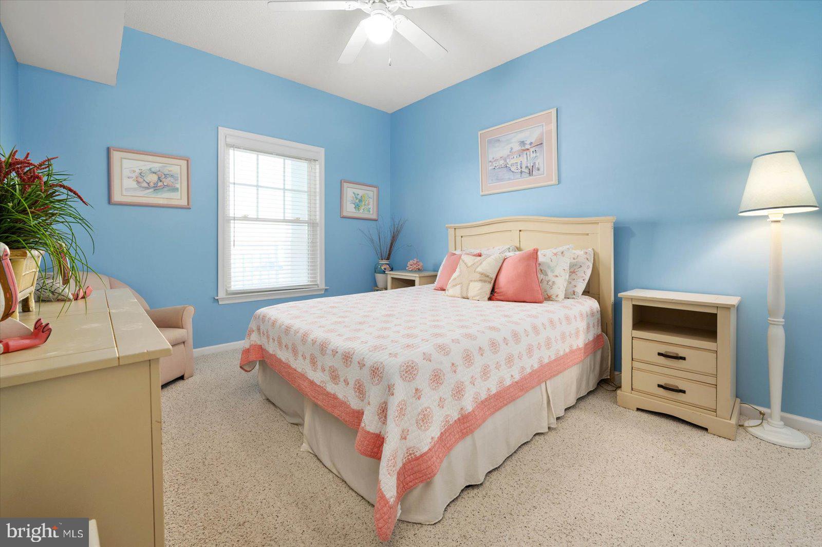 HARBOUR LIGHT CONDOS - Residential