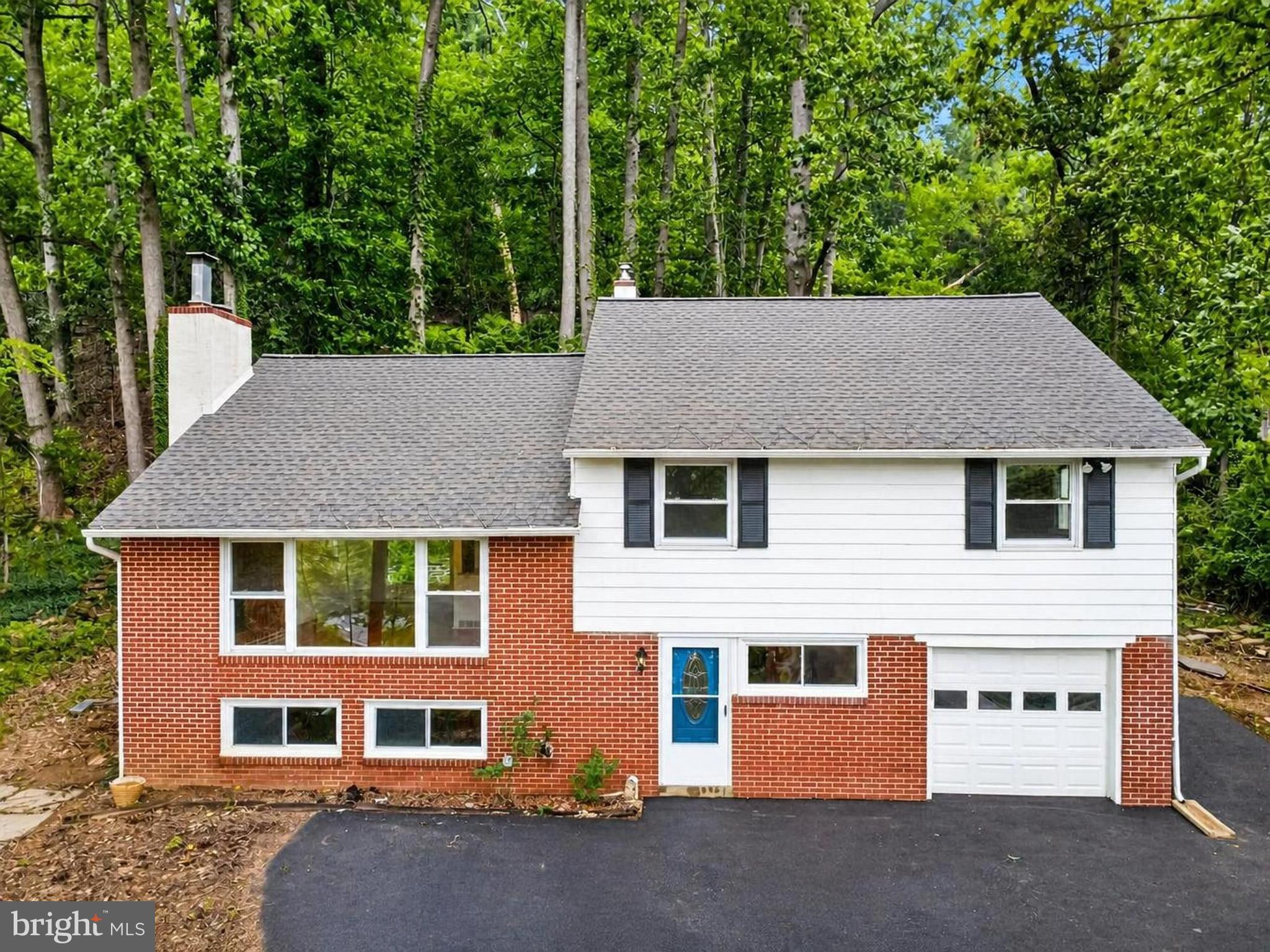 156 GYPSY LANE
