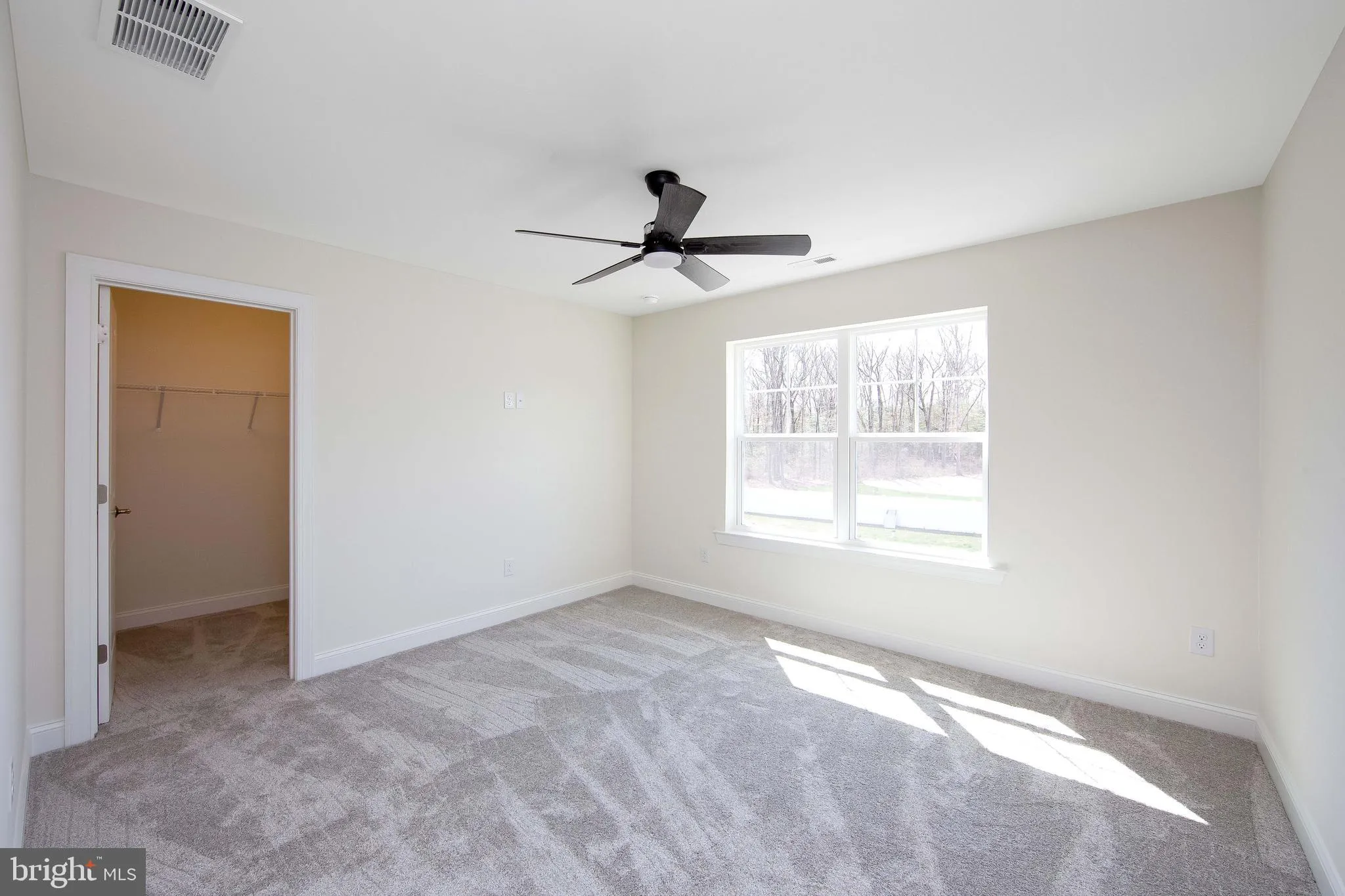 Monroeville, New Jersey 08343, United States, 5 Bedrooms Bedrooms, ,4 BathroomsBathrooms,Residential,Active,98375