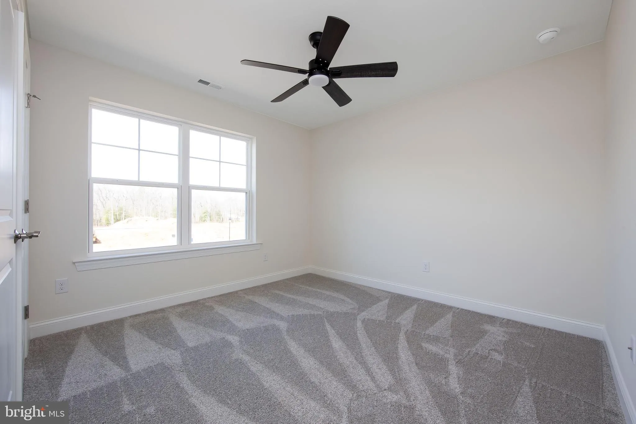 Monroeville, New Jersey 08343, United States, 5 Bedrooms Bedrooms, ,4 BathroomsBathrooms,Residential,Active,98375