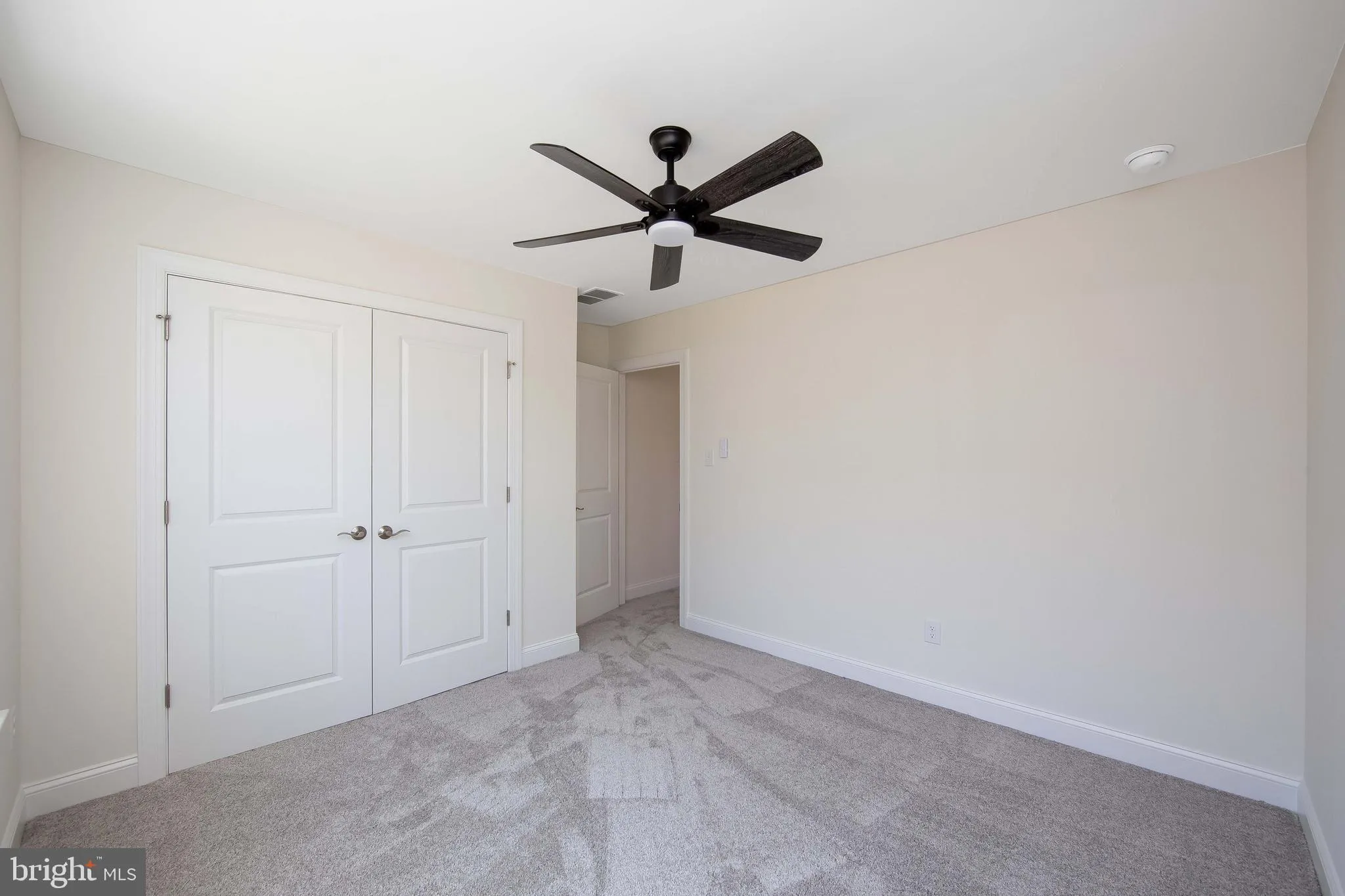 Monroeville, New Jersey 08343, United States, 5 Bedrooms Bedrooms, ,4 BathroomsBathrooms,Residential,Active,98375