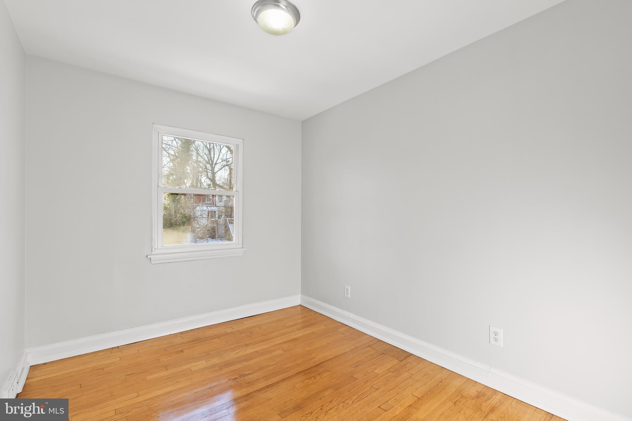 MOUNT WASHINGTON - Residential