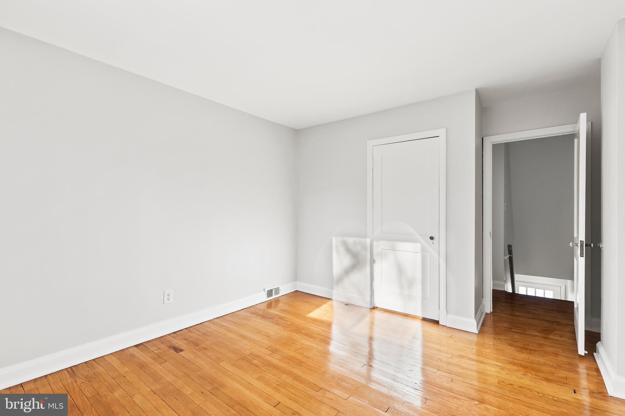 MOUNT WASHINGTON - Residential