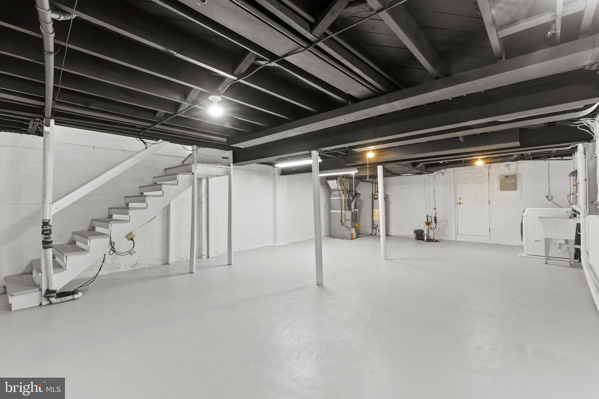 MOUNT WASHINGTON - Residential