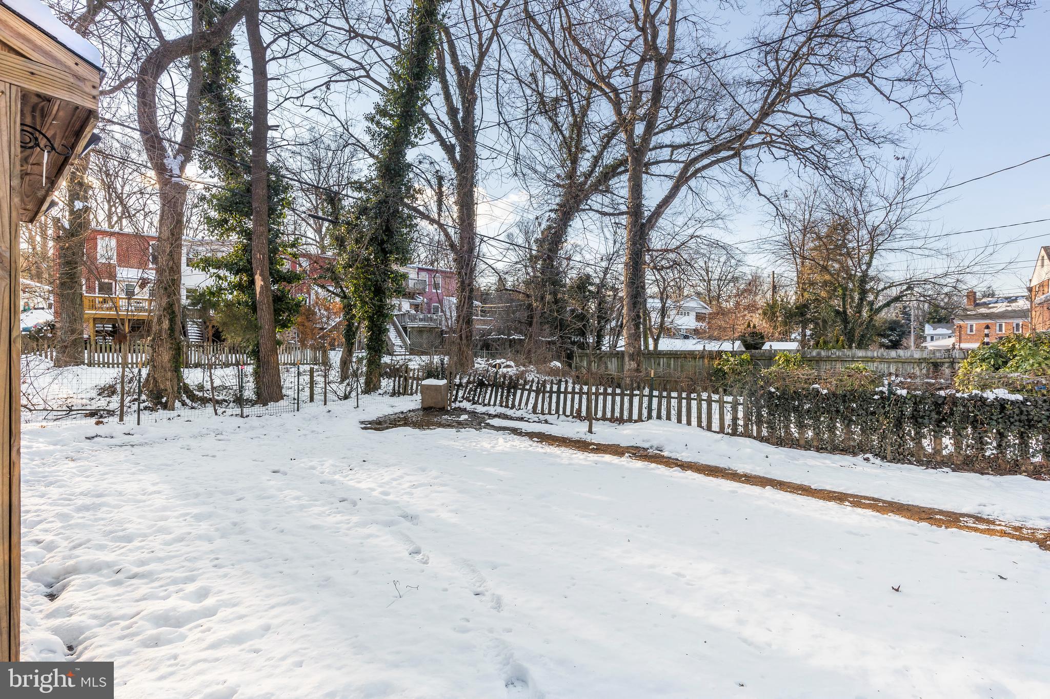 MOUNT WASHINGTON - Residential