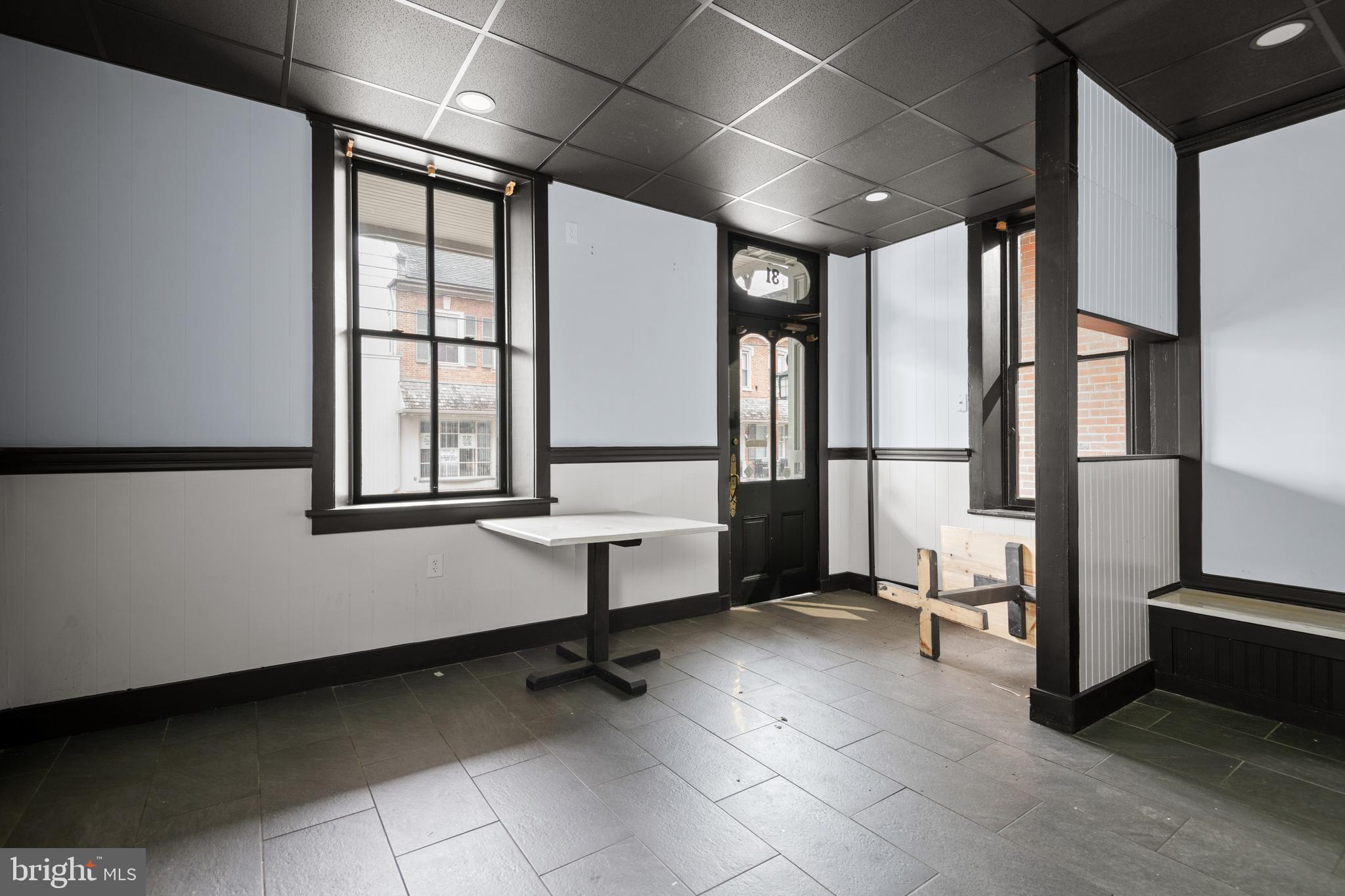 MANHEIM - Commercial Sale