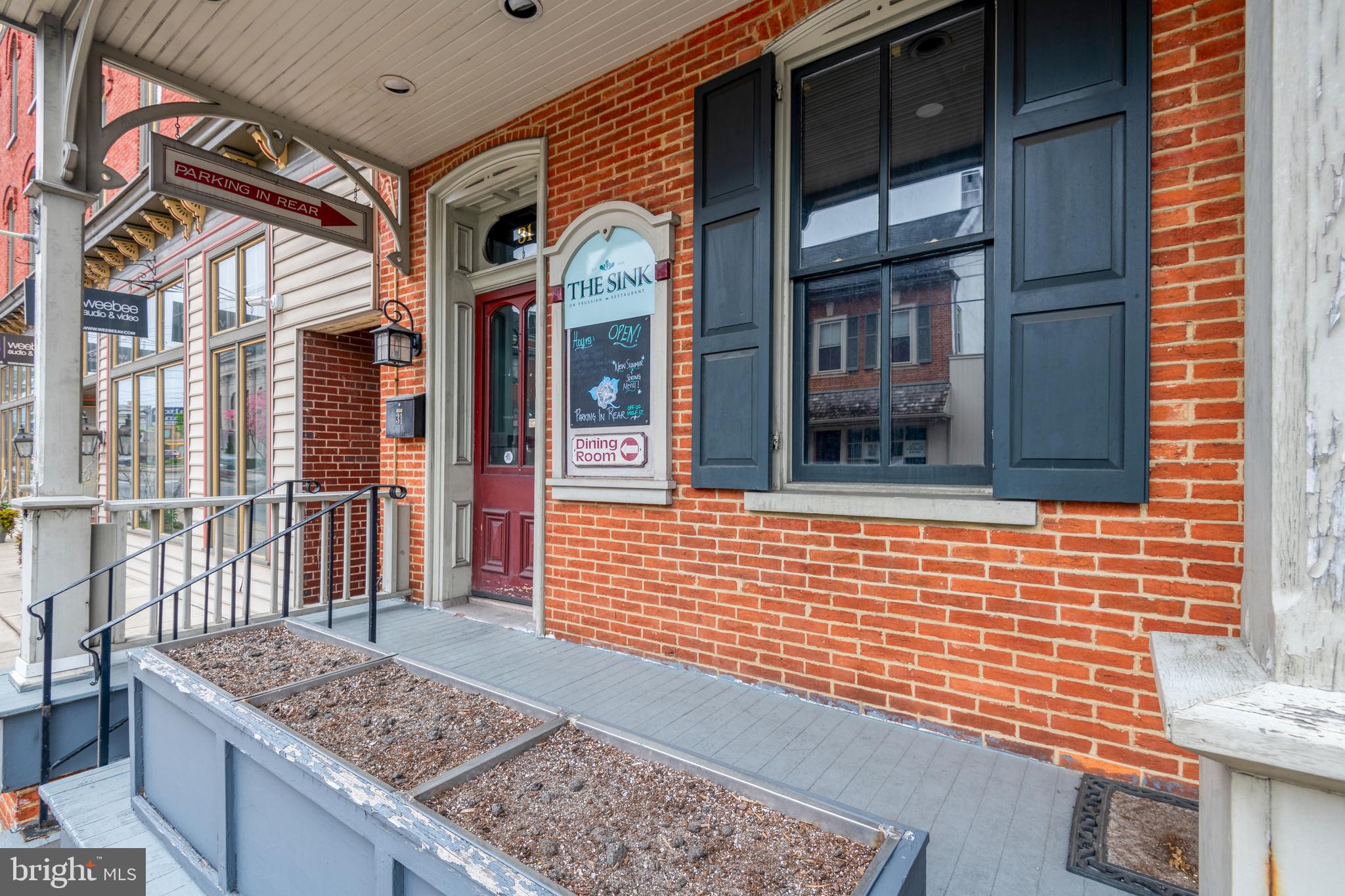 MANHEIM - Commercial Sale