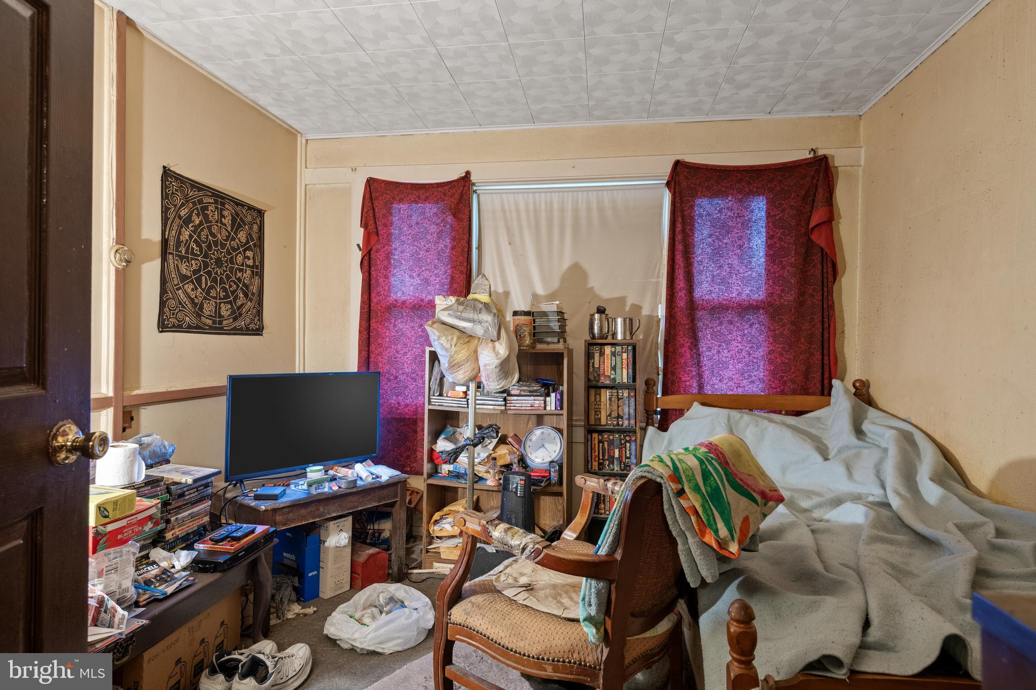 MANHEIM - Commercial Sale