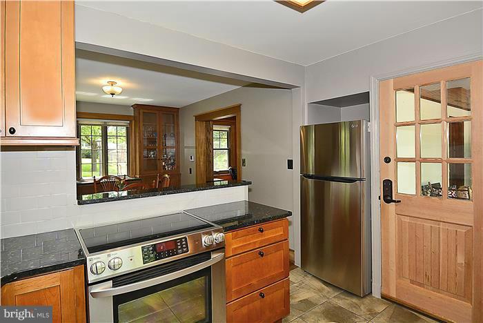 WOODSIDE - Residential