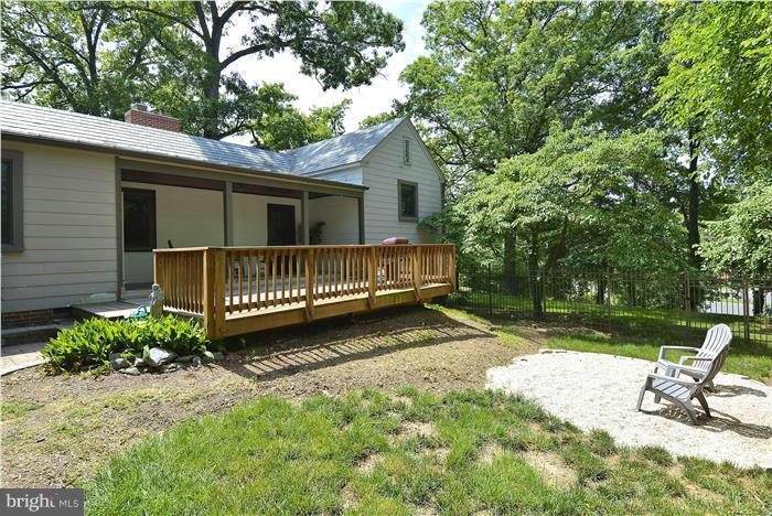 WOODSIDE - Residential