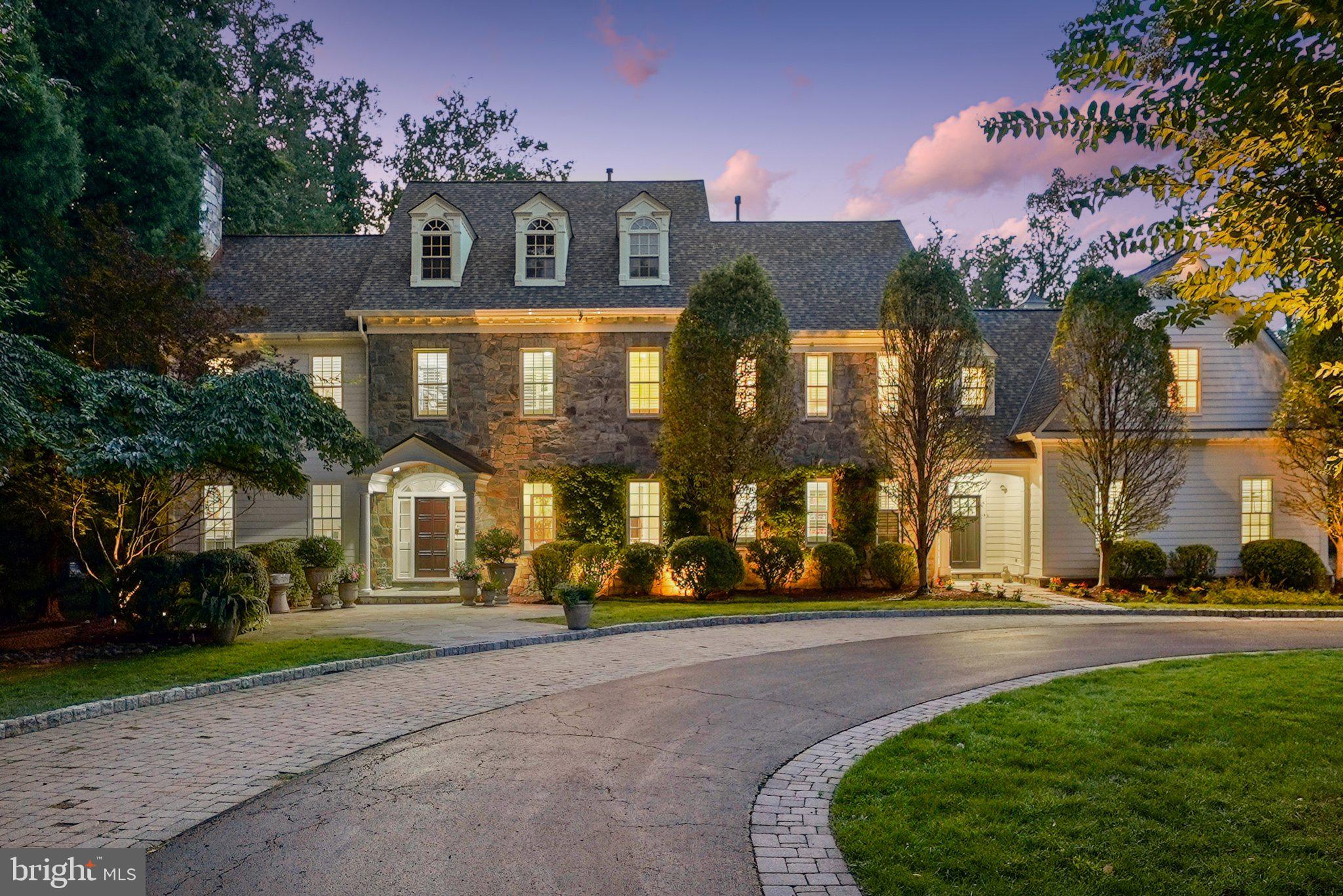 POTOMAC OUTSIDE - Residential