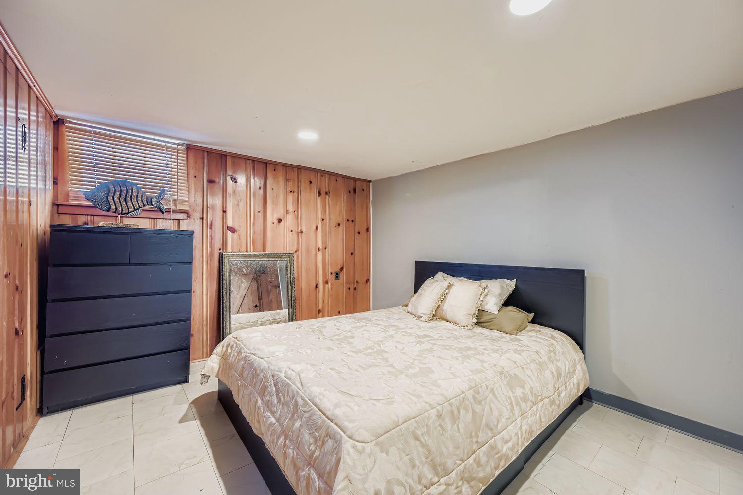 GWYNN OAK - Residential