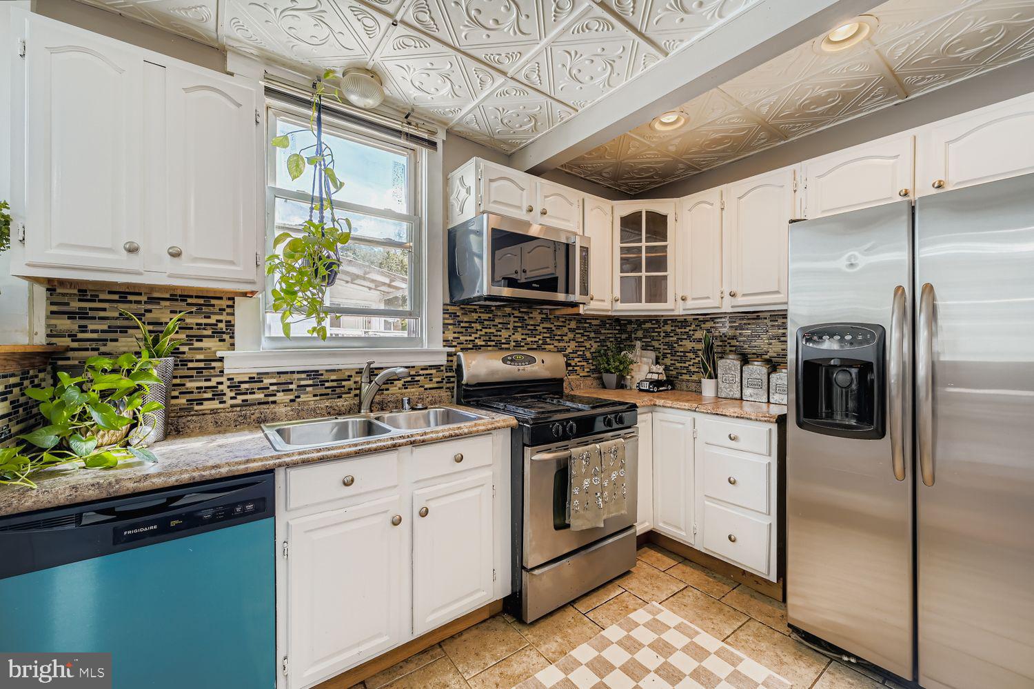 GWYNN OAK - Residential