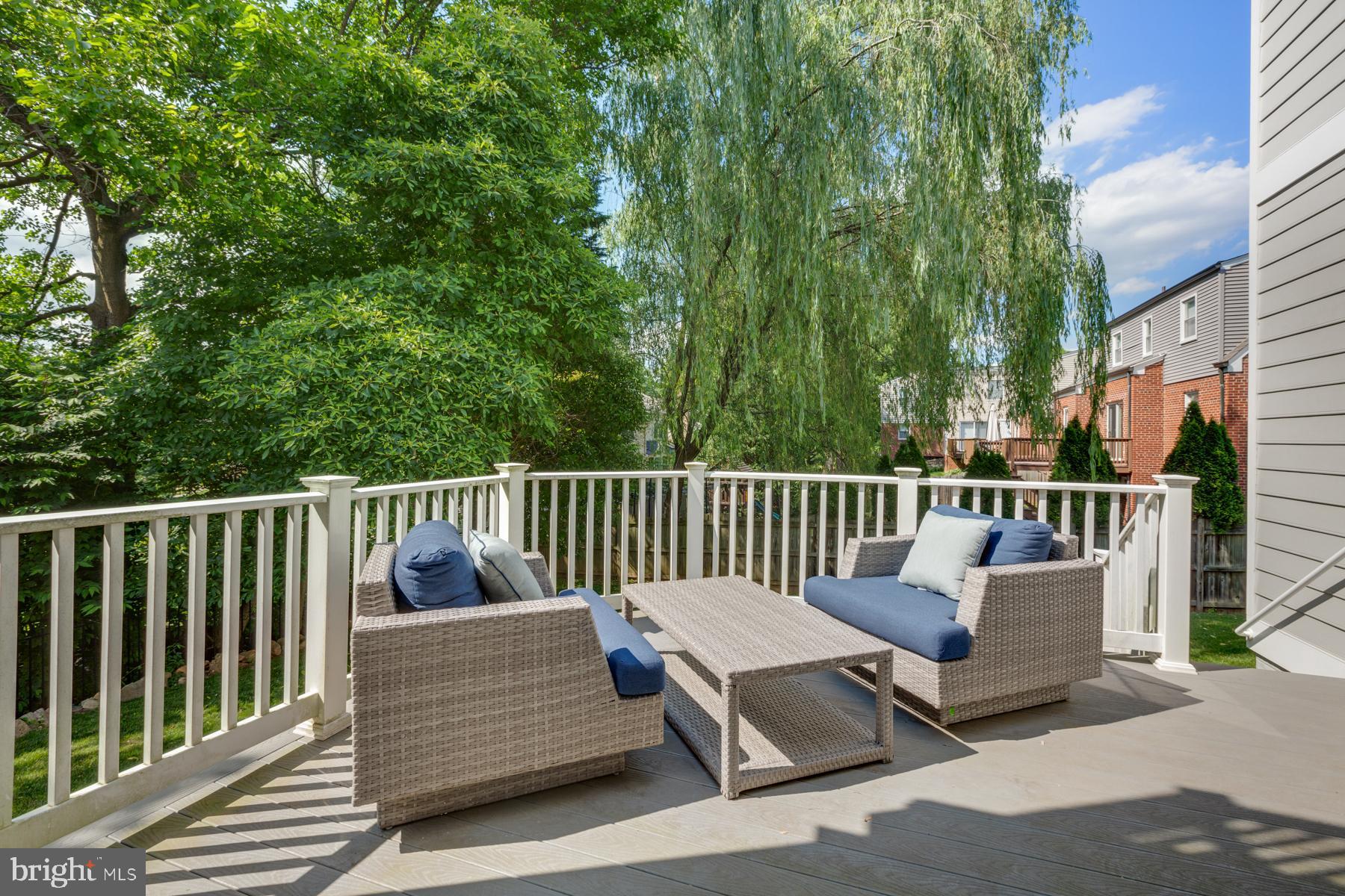 ALTA VISTA - Residential