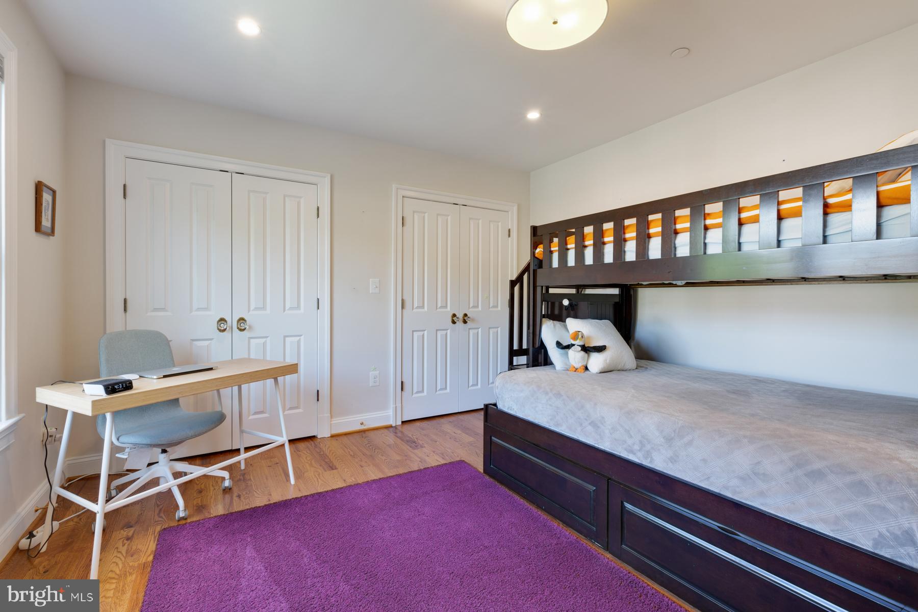 ALTA VISTA - Residential