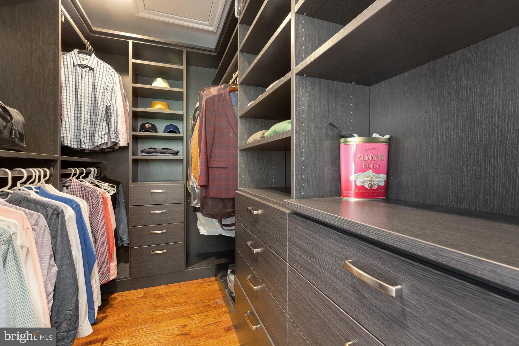 ALTA VISTA - Residential