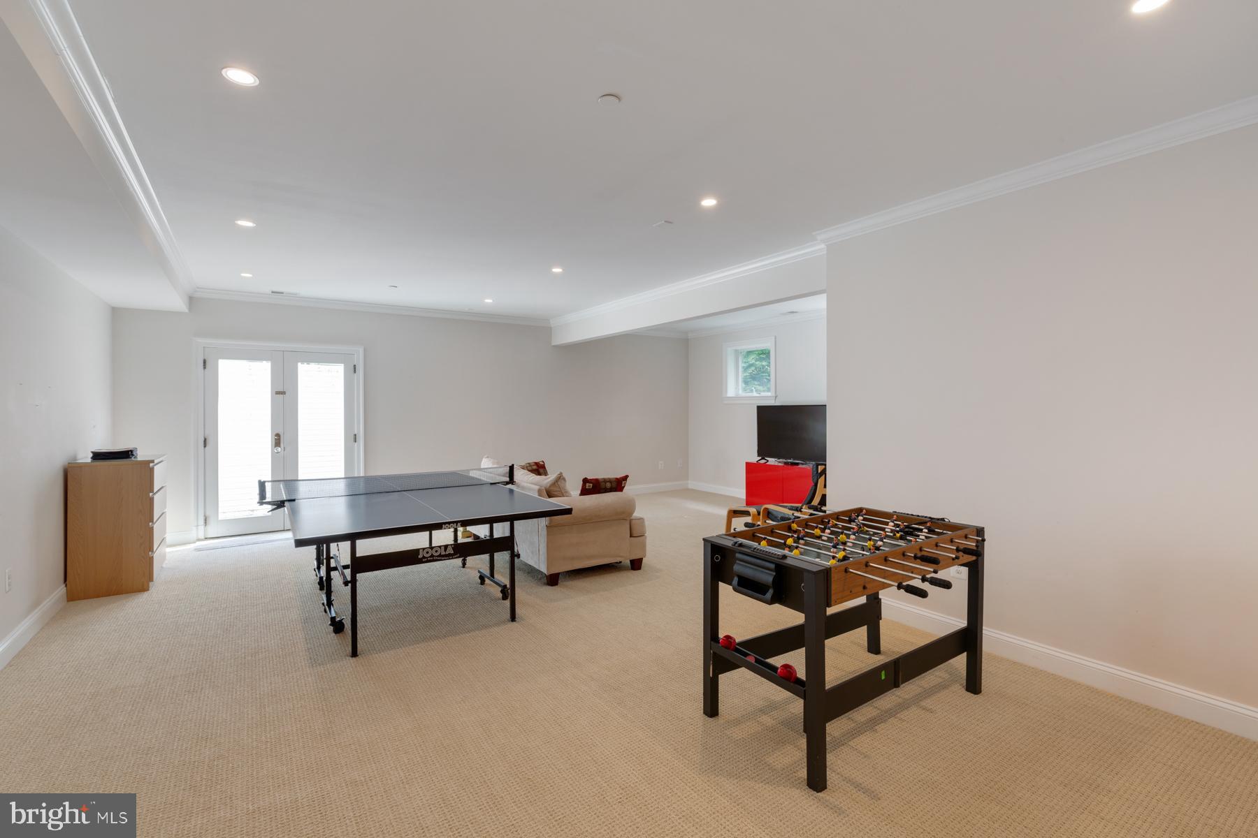 ALTA VISTA - Residential