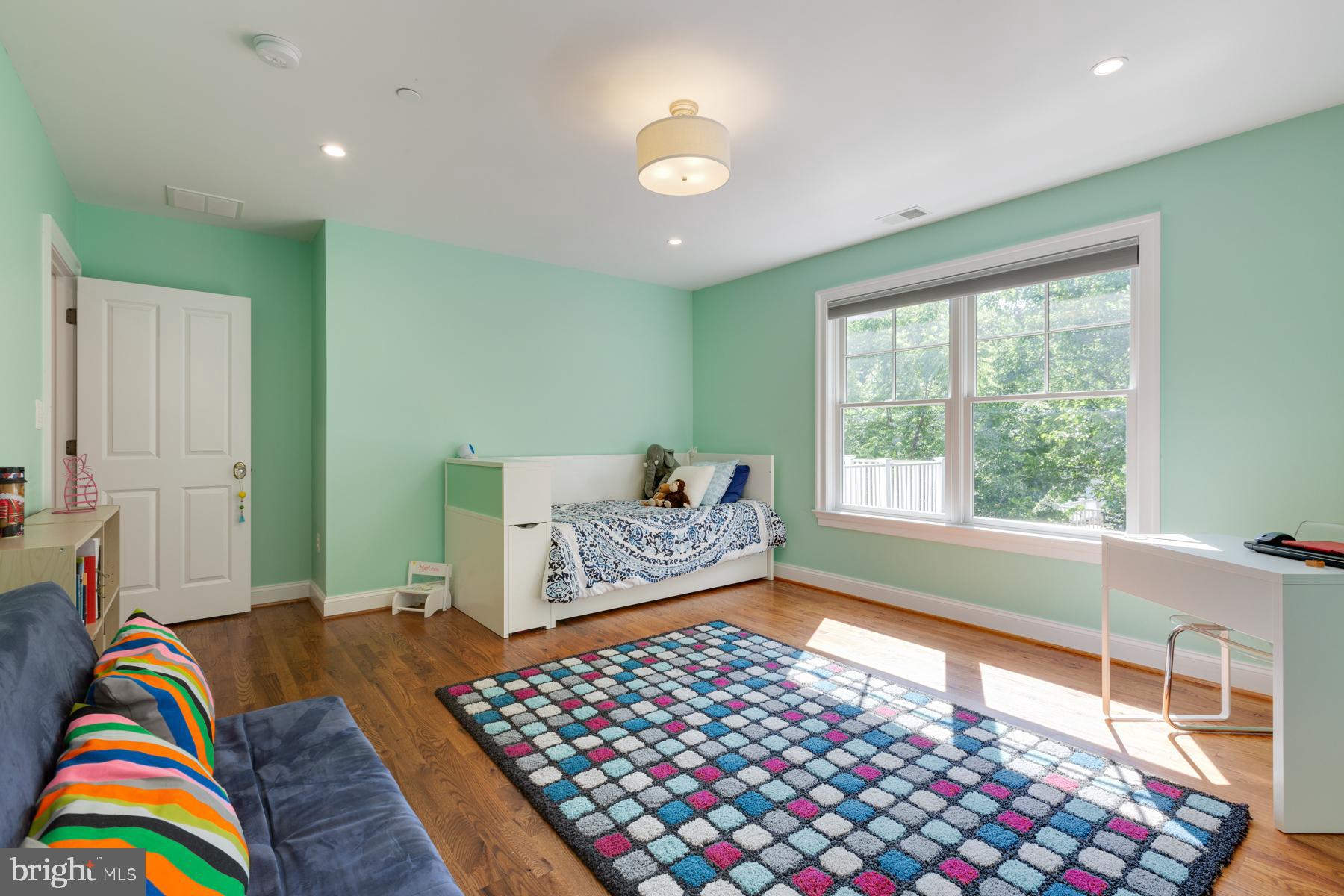 ALTA VISTA - Residential