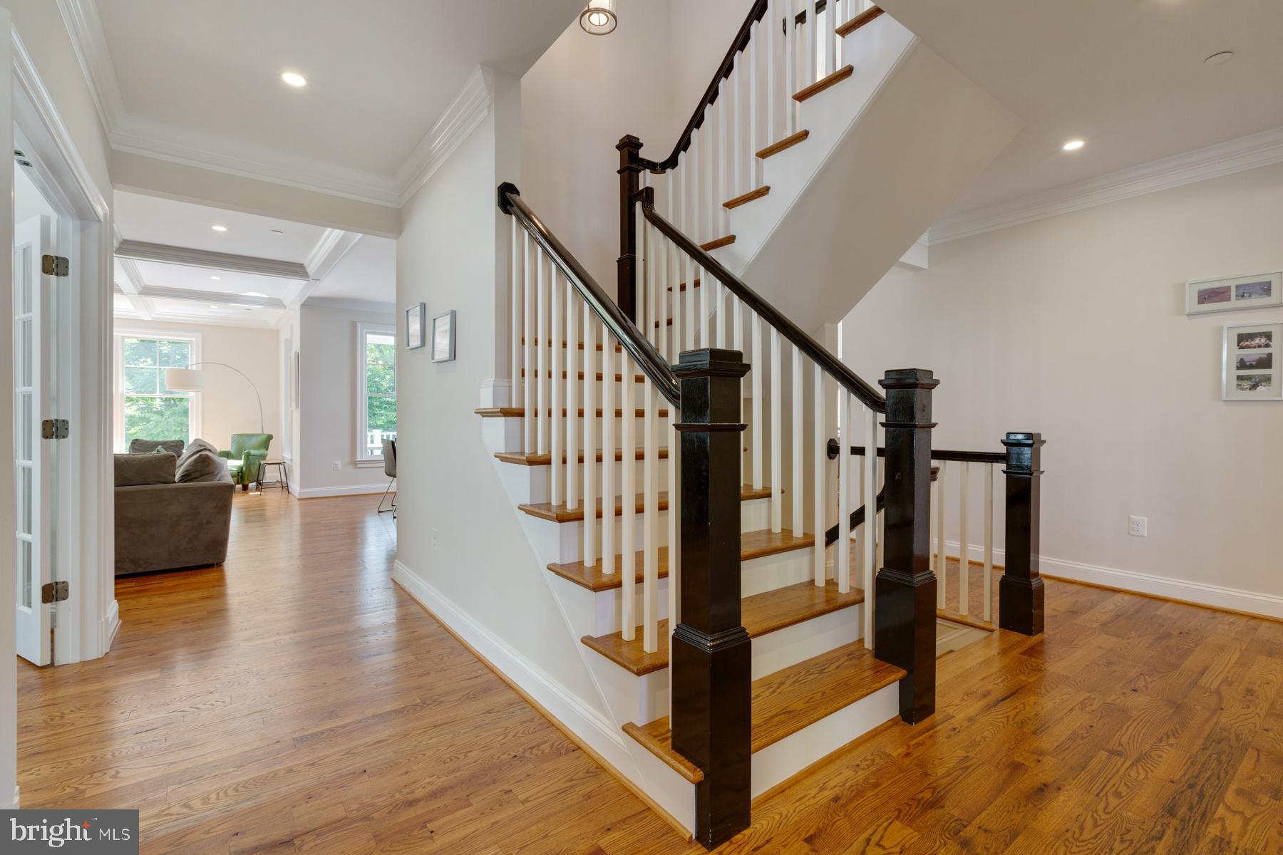 ALTA VISTA - Residential