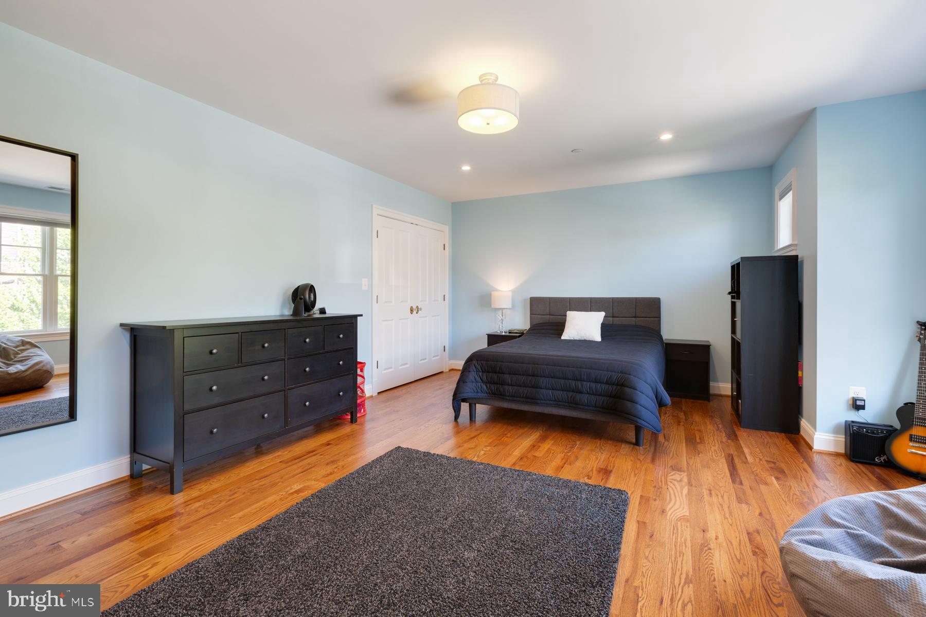 ALTA VISTA - Residential