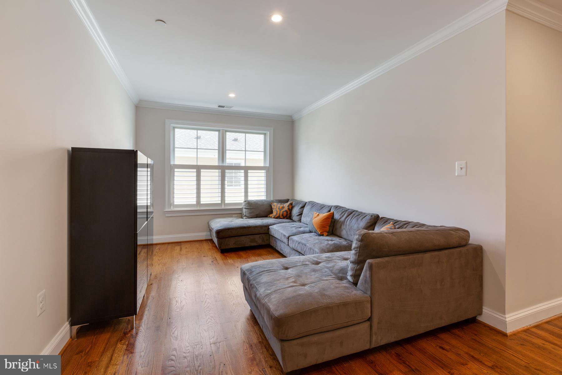 ALTA VISTA - Residential