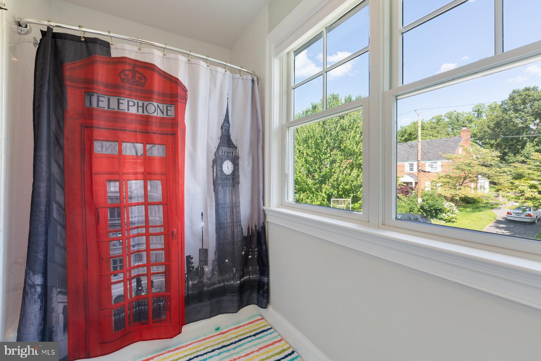 ALTA VISTA - Residential