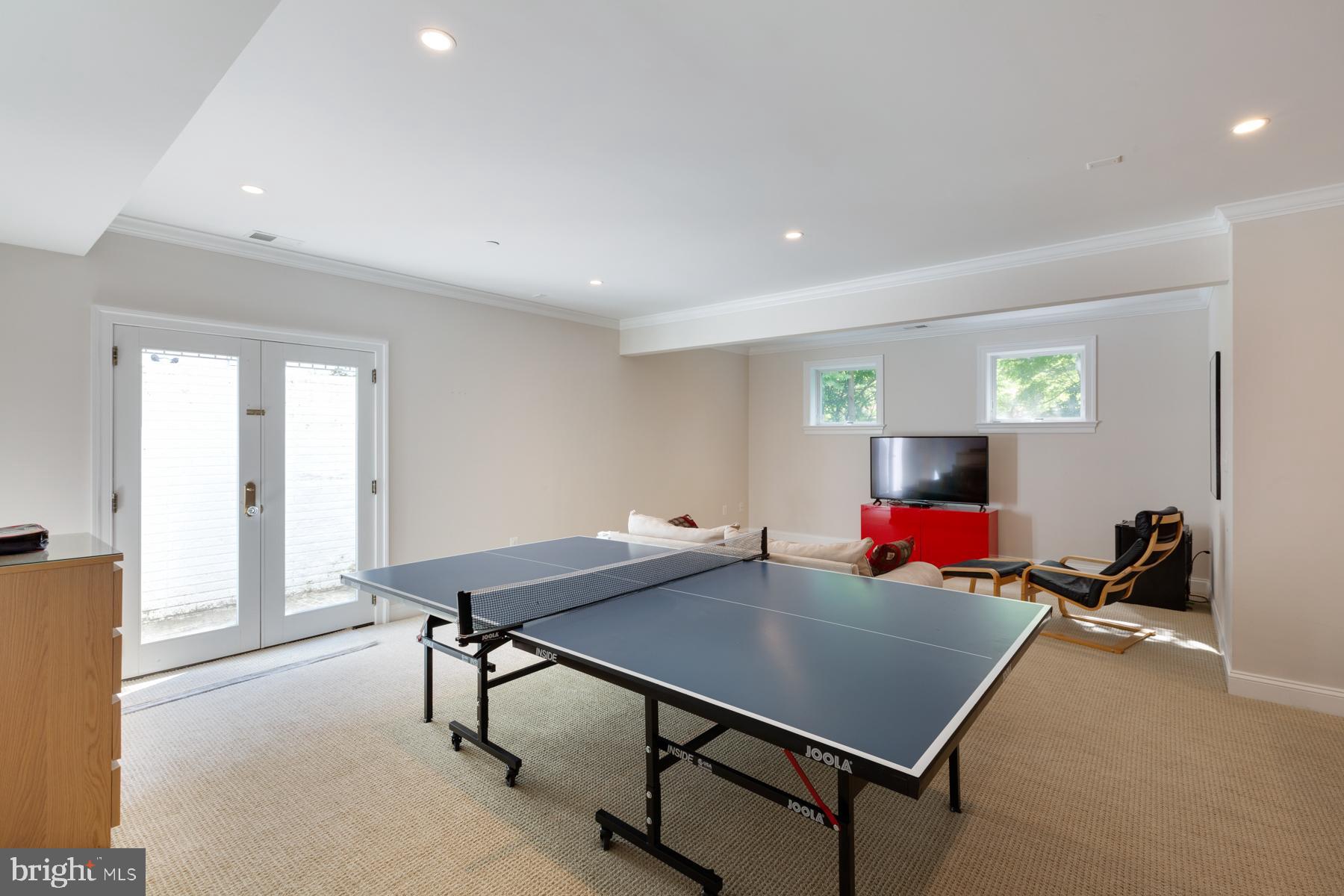 ALTA VISTA - Residential