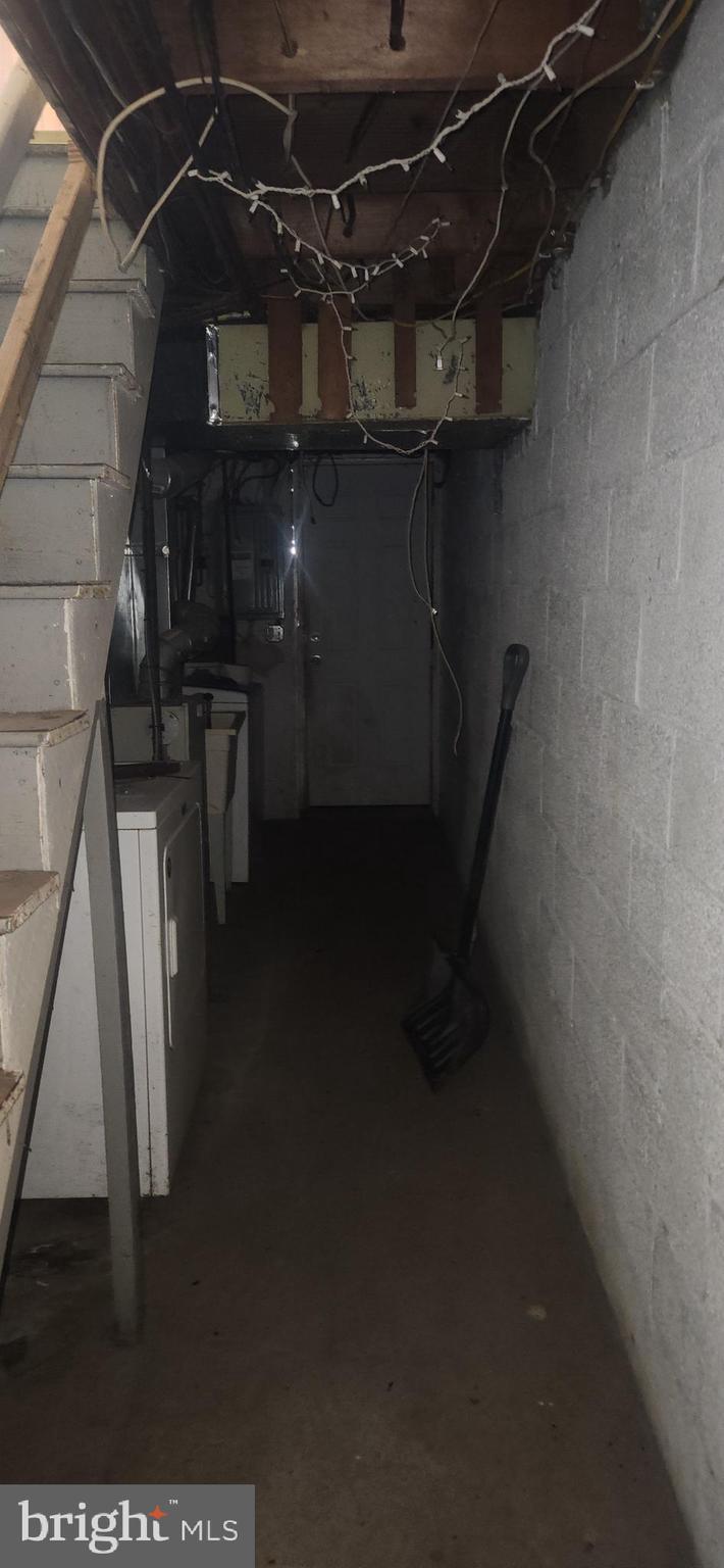 DELMAR VILLAGE - Residential