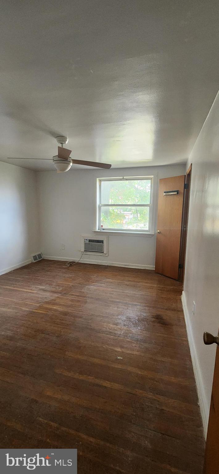 DELMAR VILLAGE - Residential