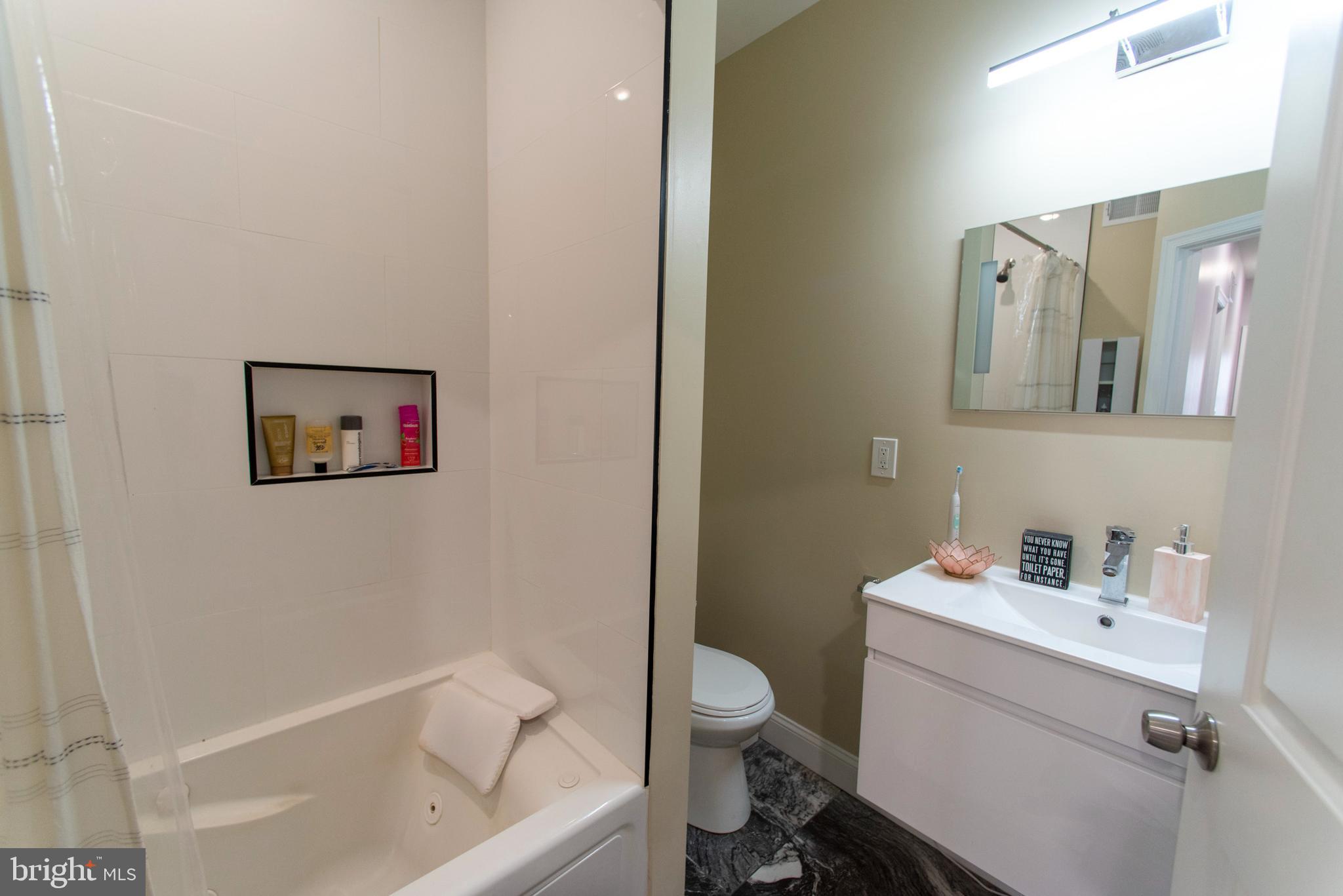 WEST PASSYUNK - Residential
