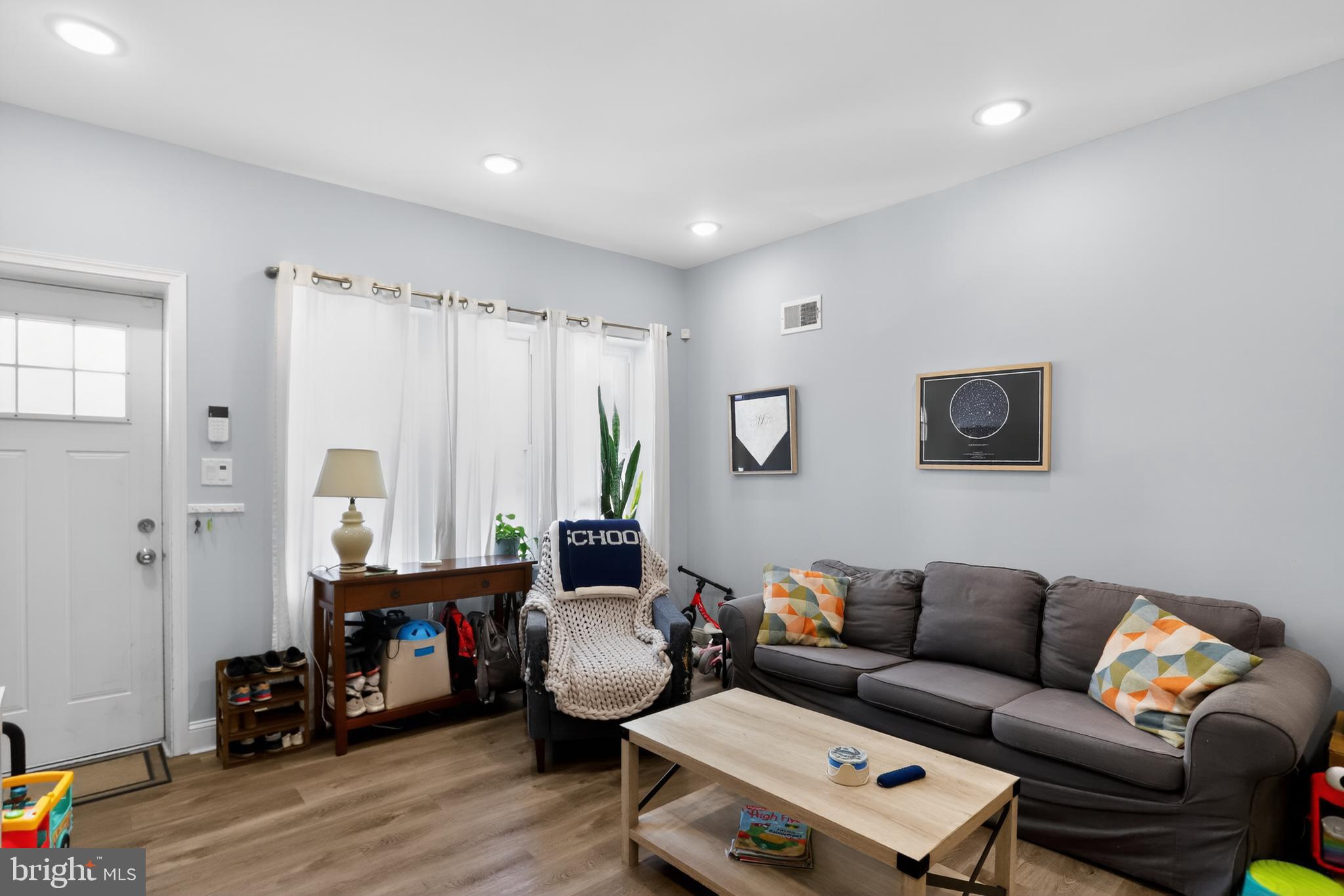 WEST PASSYUNK - Residential
