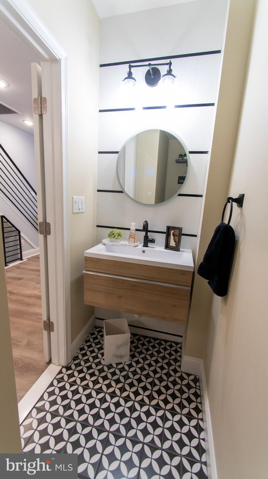 WEST PASSYUNK - Residential