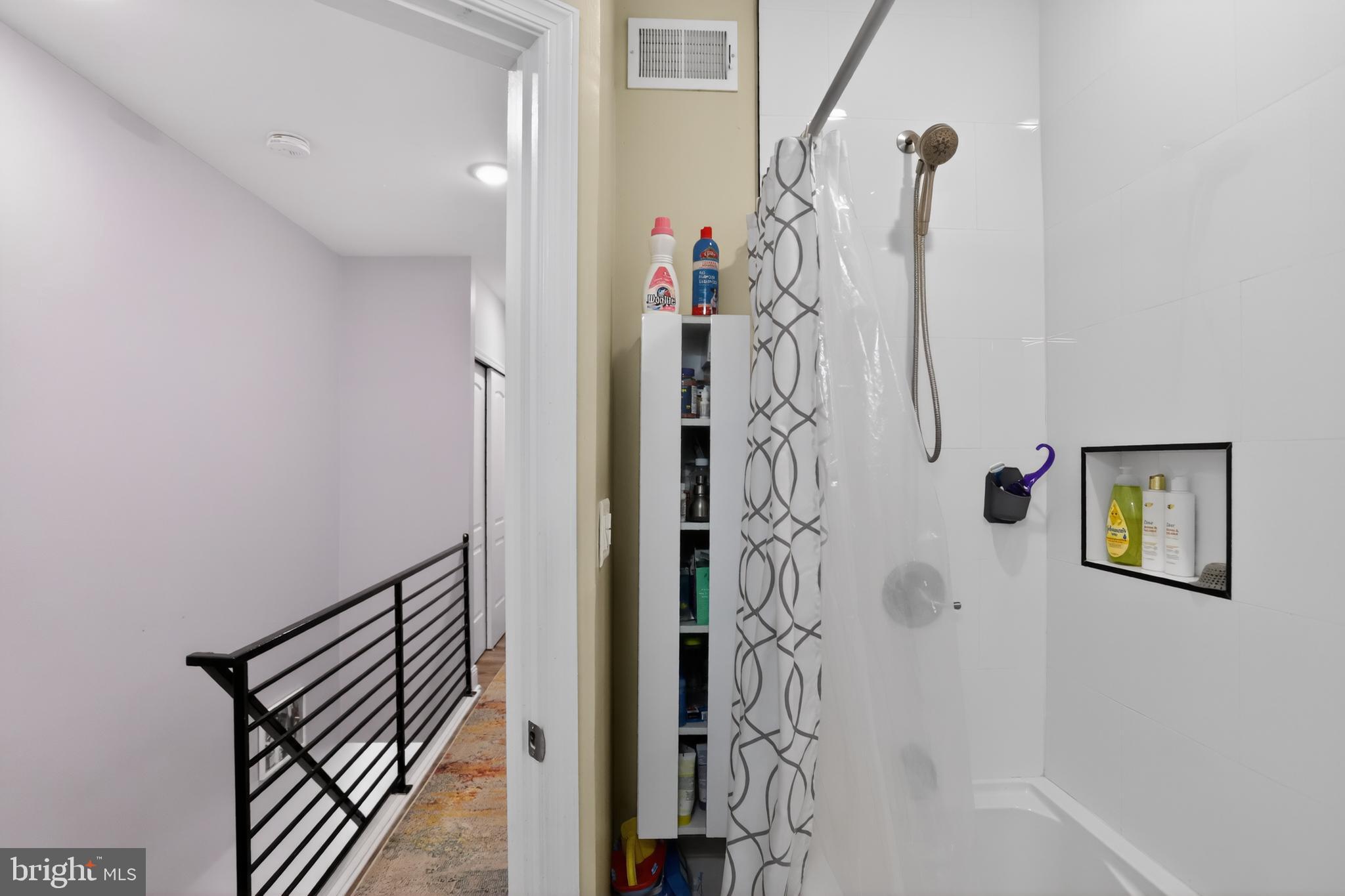WEST PASSYUNK - Residential