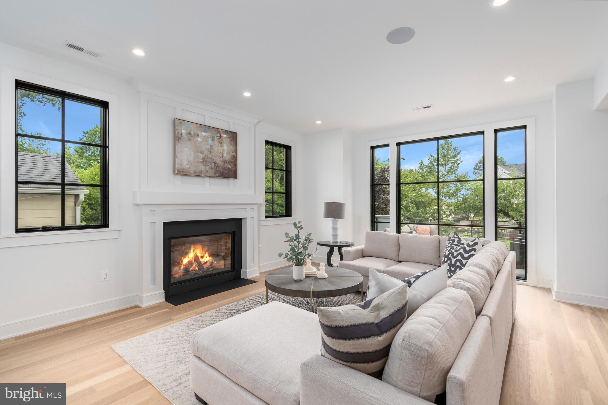 LYON PARK - Residential