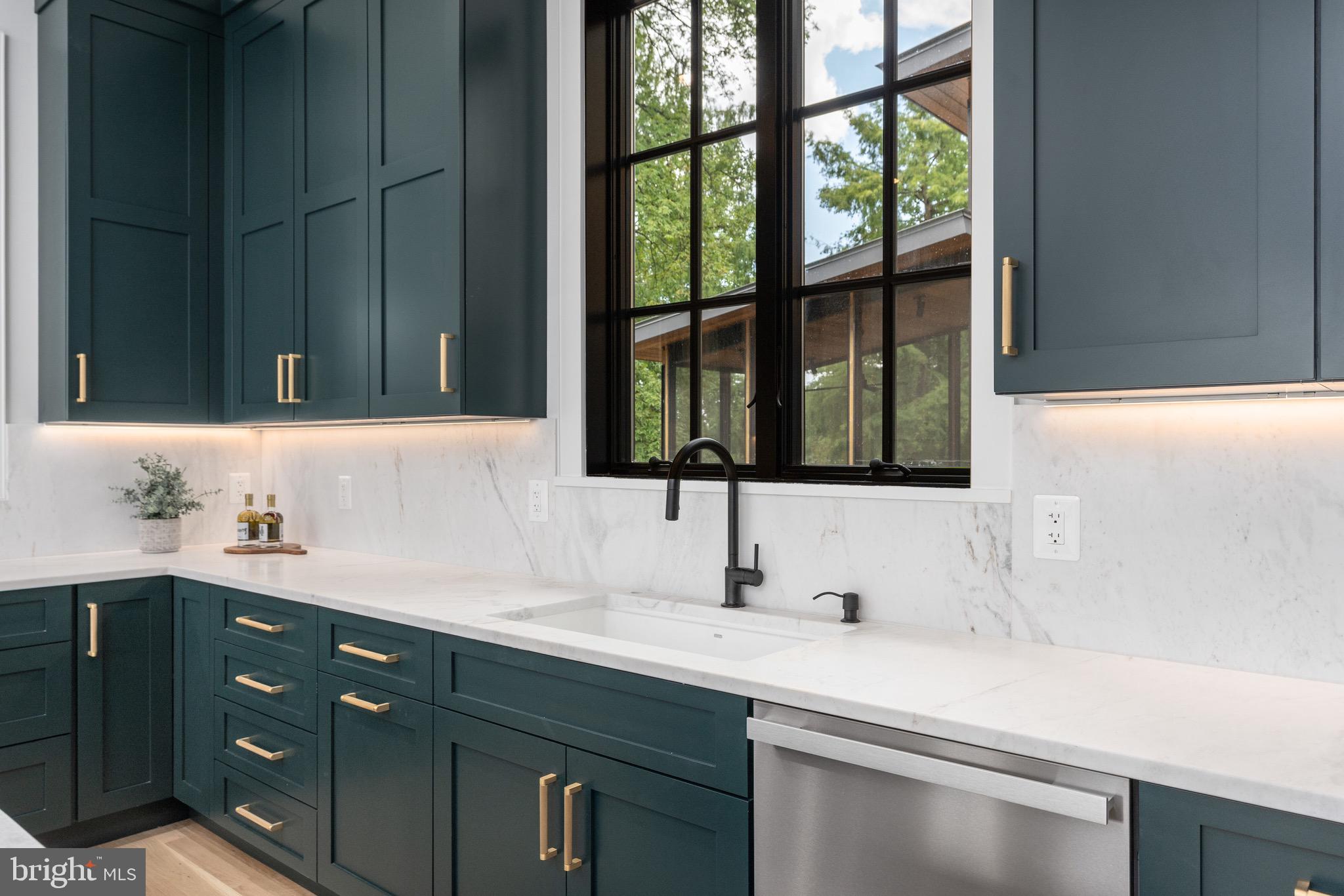 LYON PARK - Residential