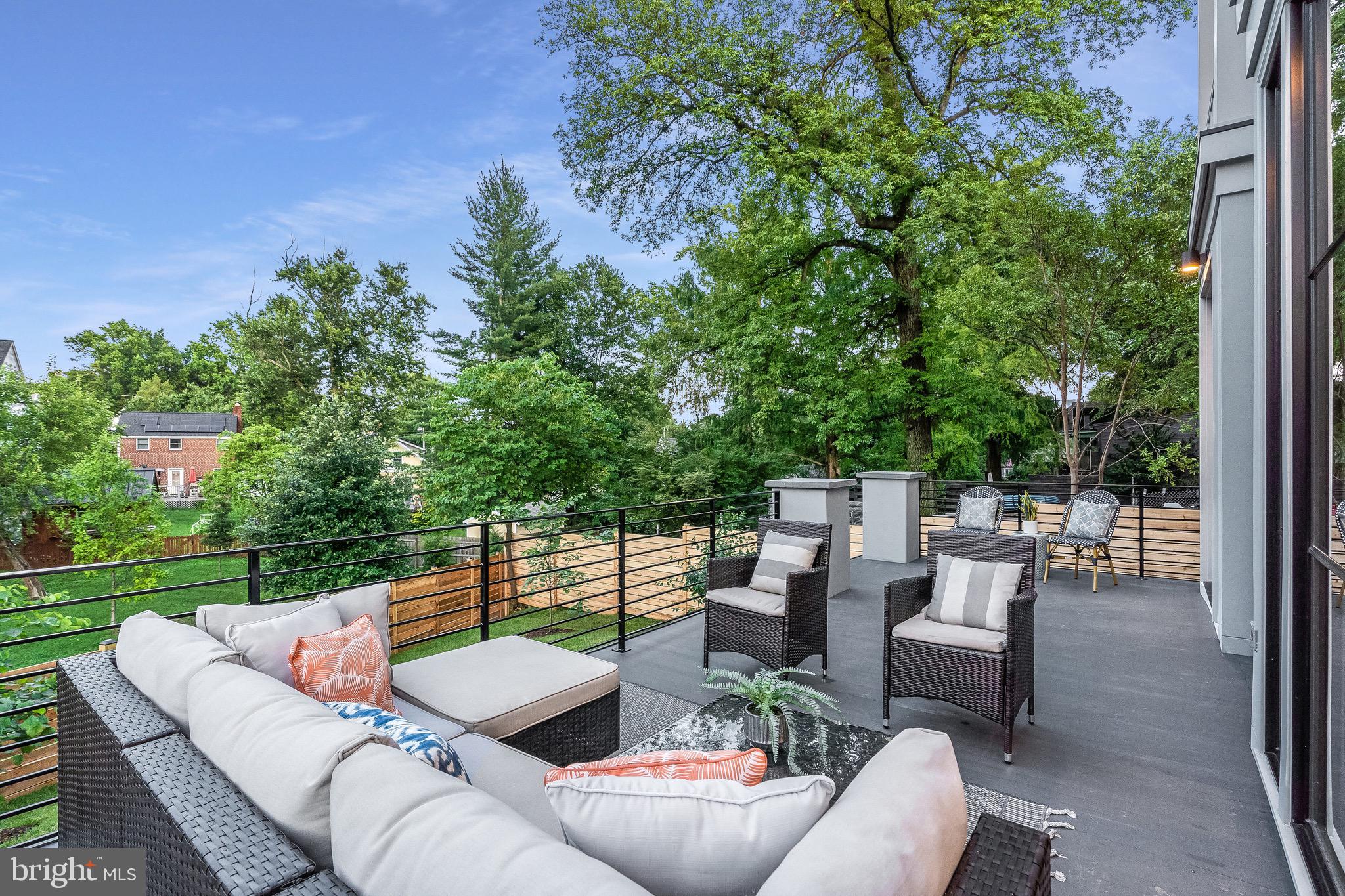 LYON PARK - Residential