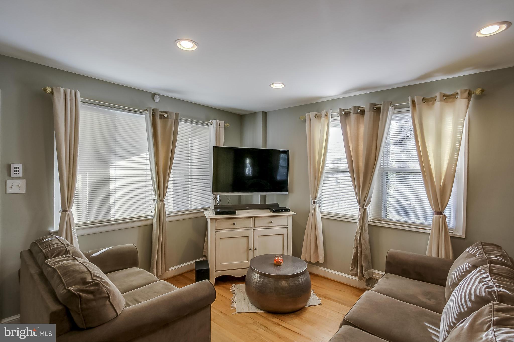 HILLCREST HEIGHTS - Residential