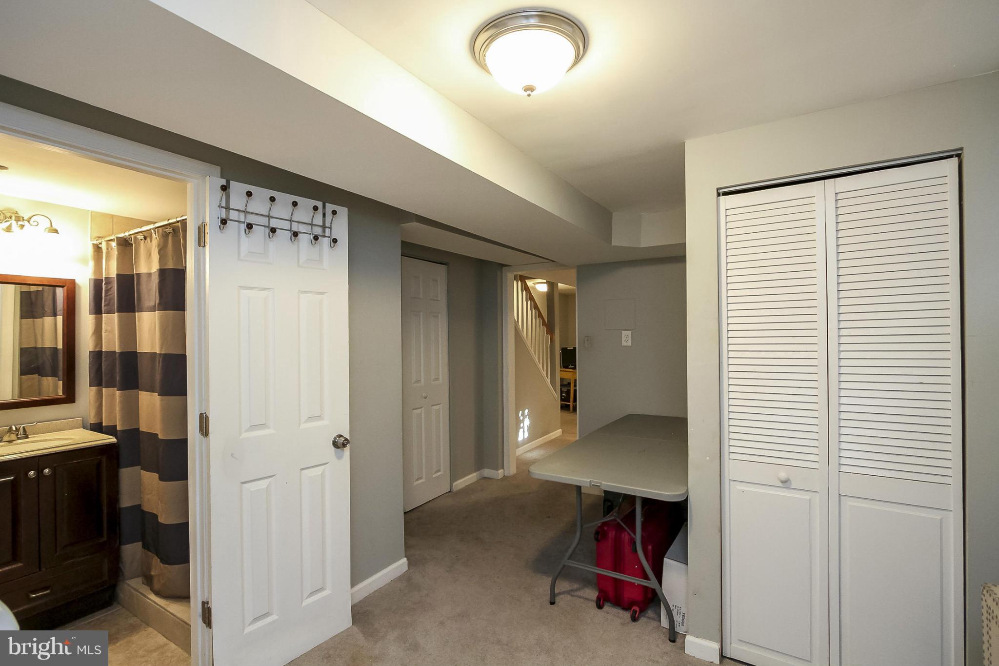 HILLCREST HEIGHTS - Residential