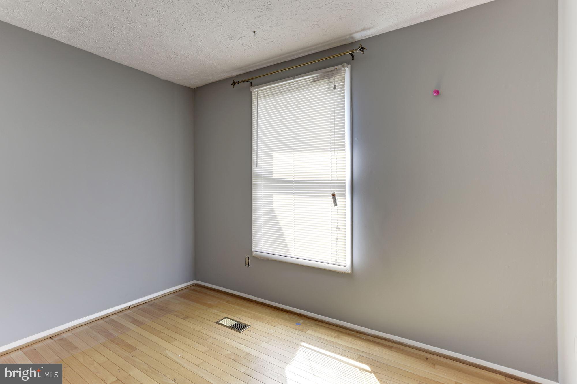 CHESTERFIELD - Residential