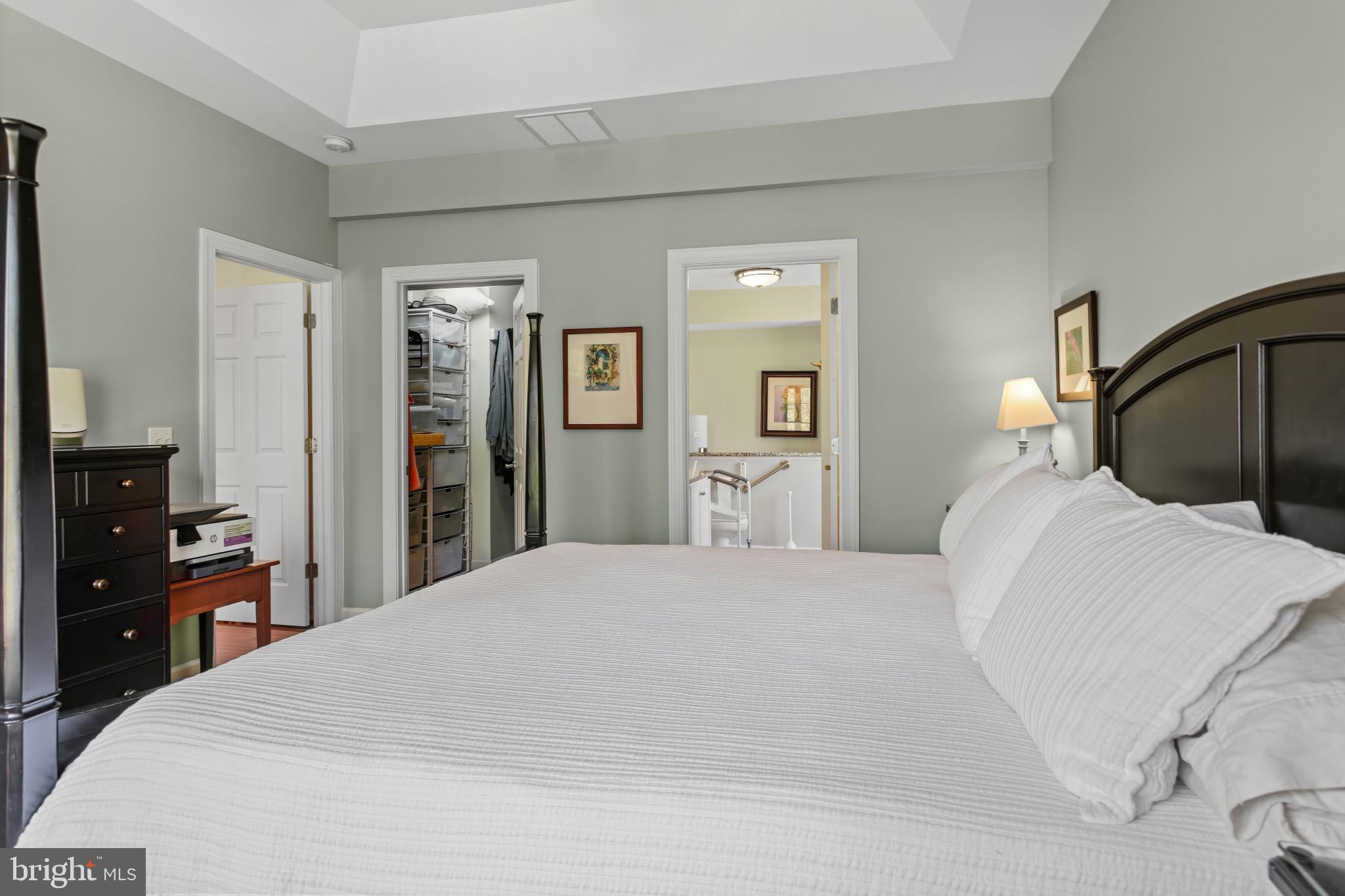 FOXFIELD AT MIDDLETOWN - Residential