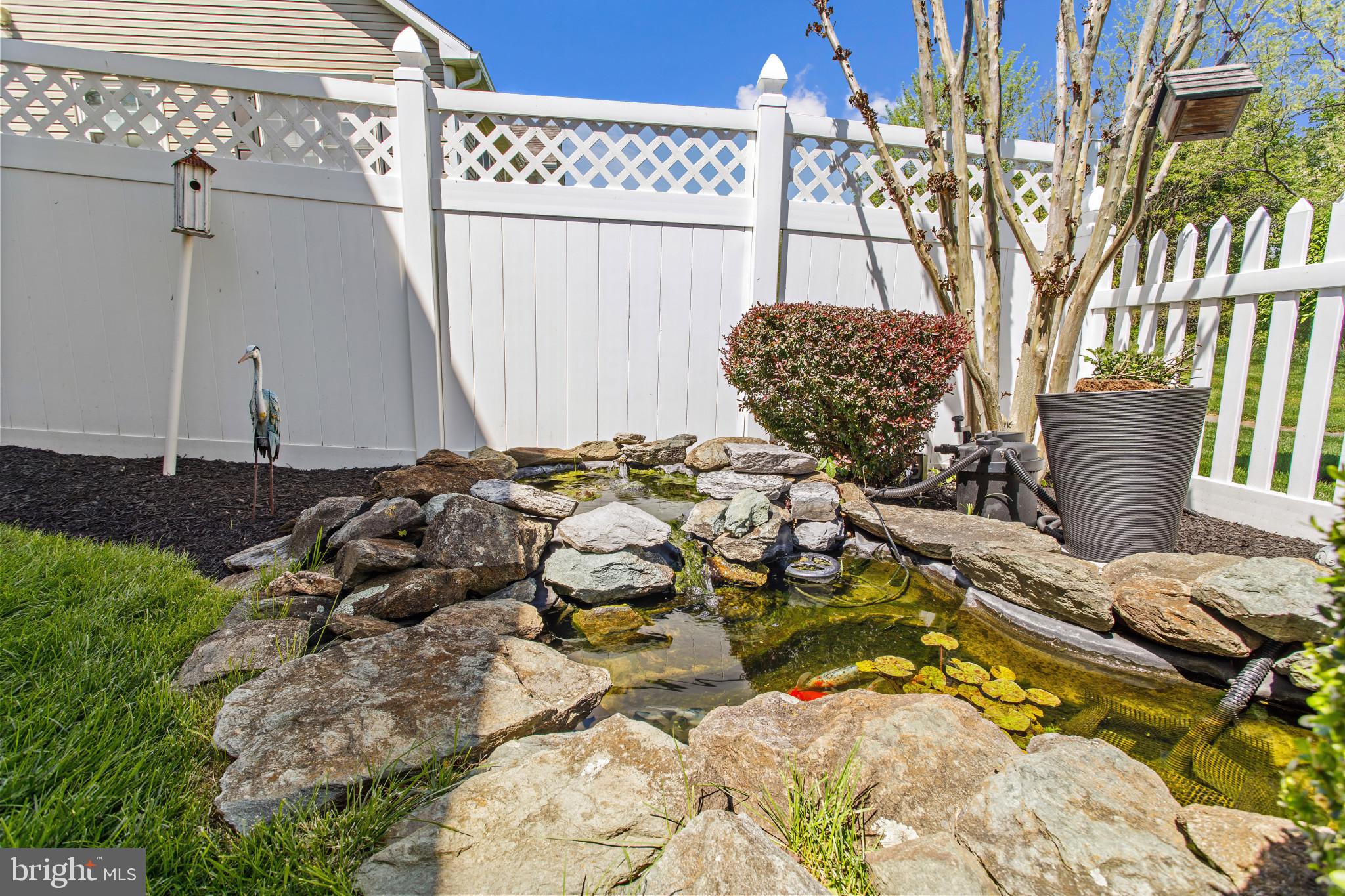 FOXFIELD AT MIDDLETOWN - Residential